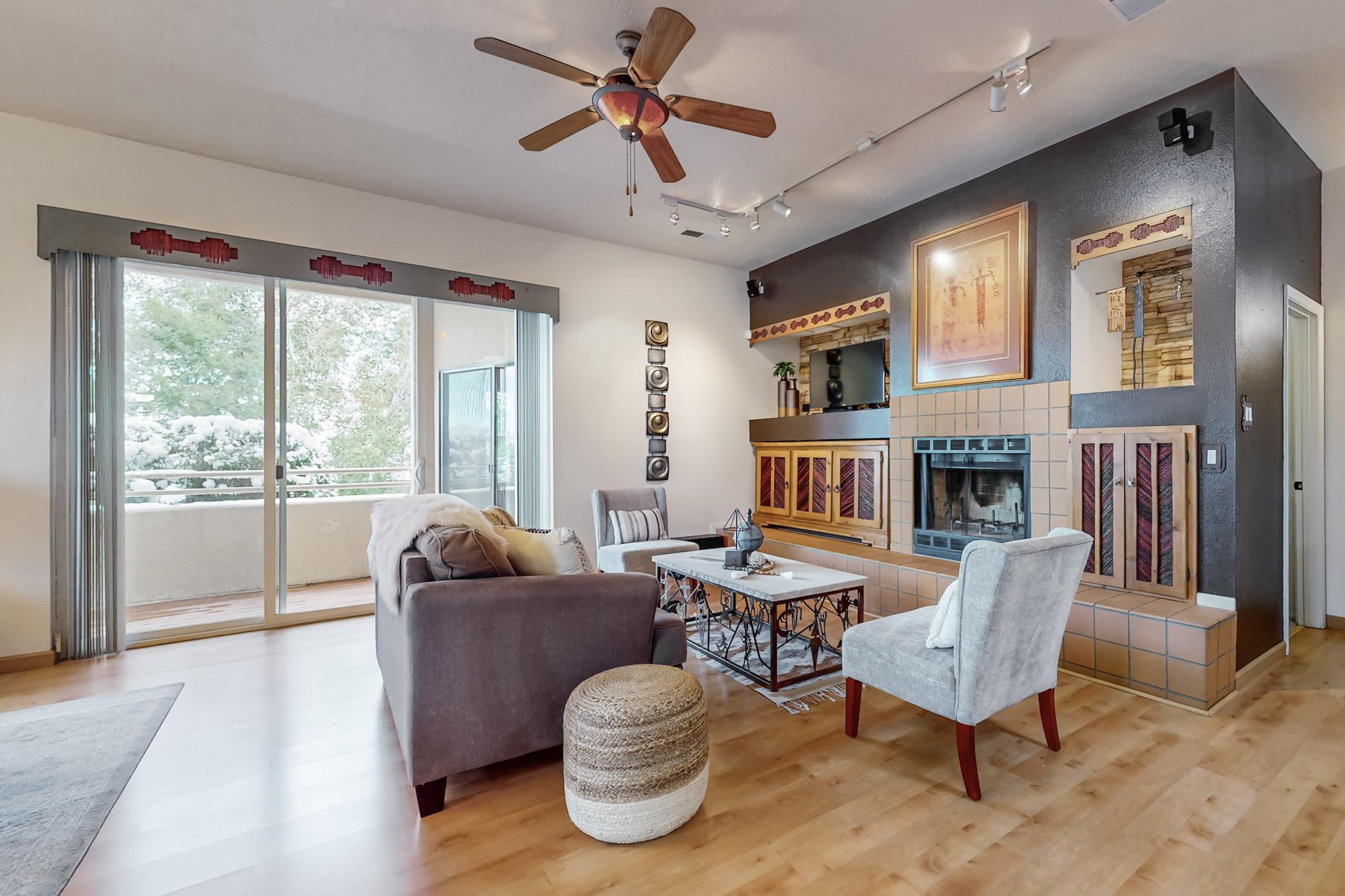 1505 MONTE LARGO Drive NE