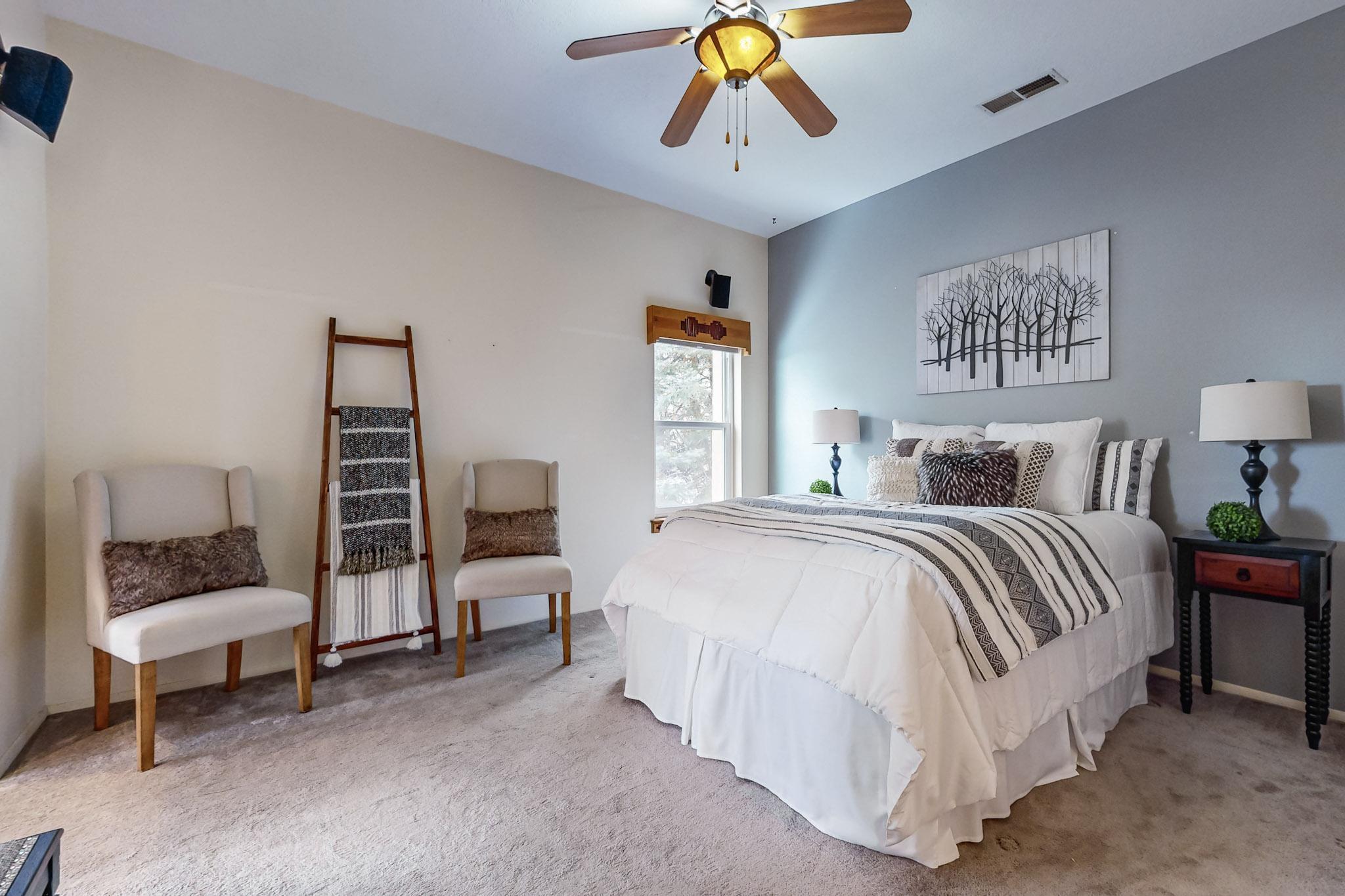 1505 MONTE LARGO Drive NE