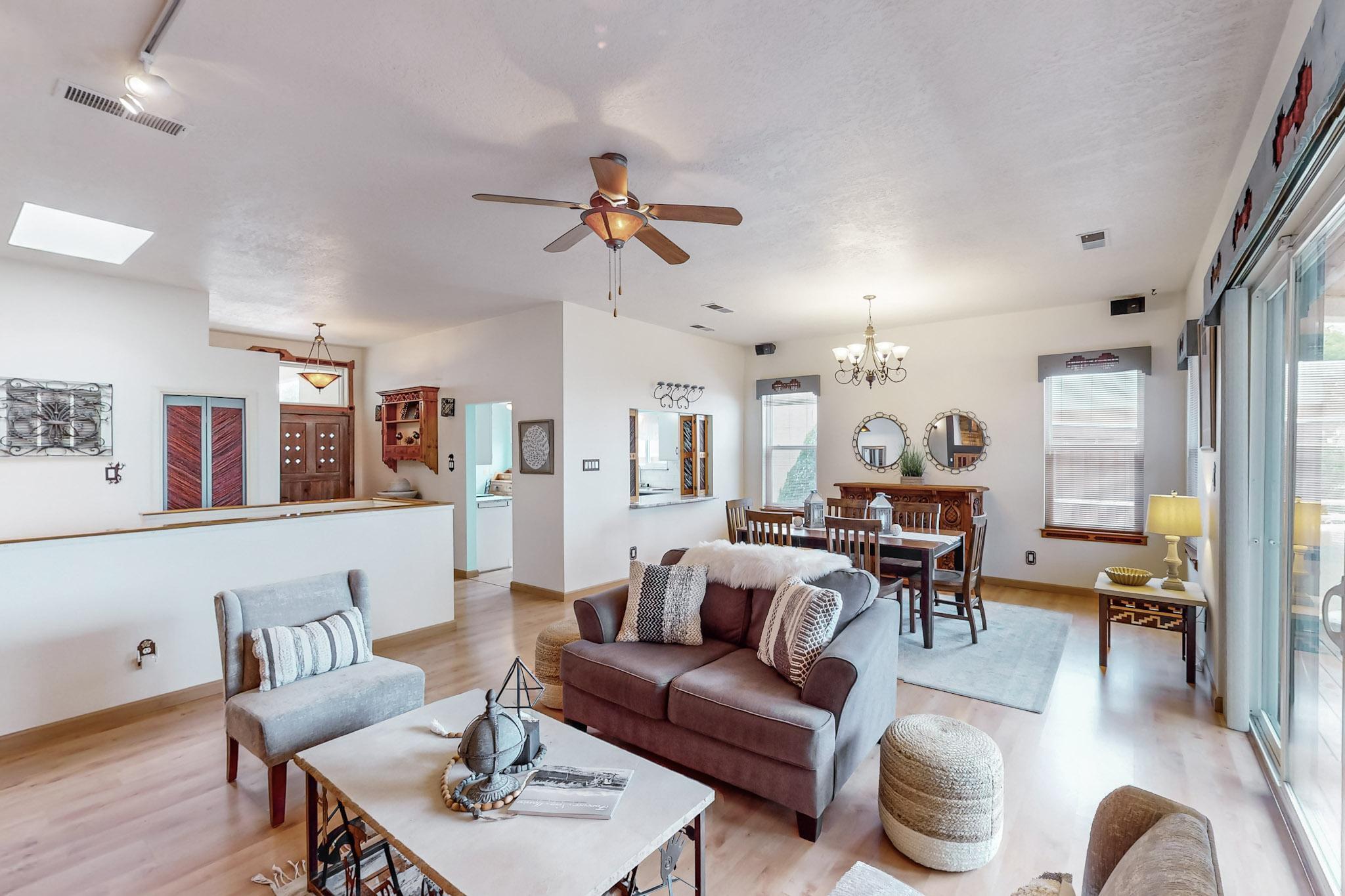 1505 MONTE LARGO Drive NE