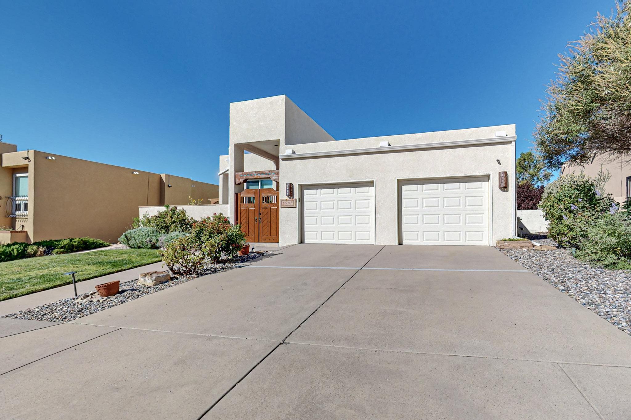 1505 MONTE LARGO Drive NE