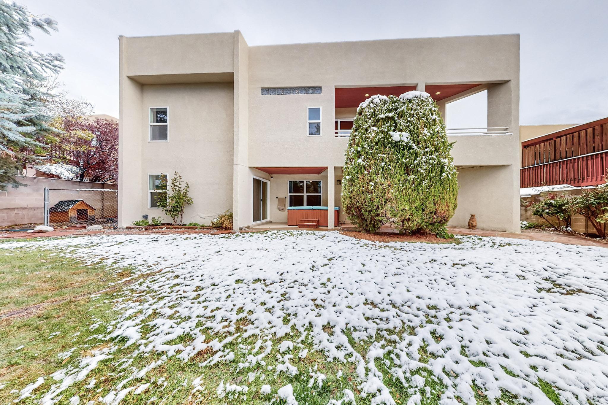 1505 MONTE LARGO Drive NE