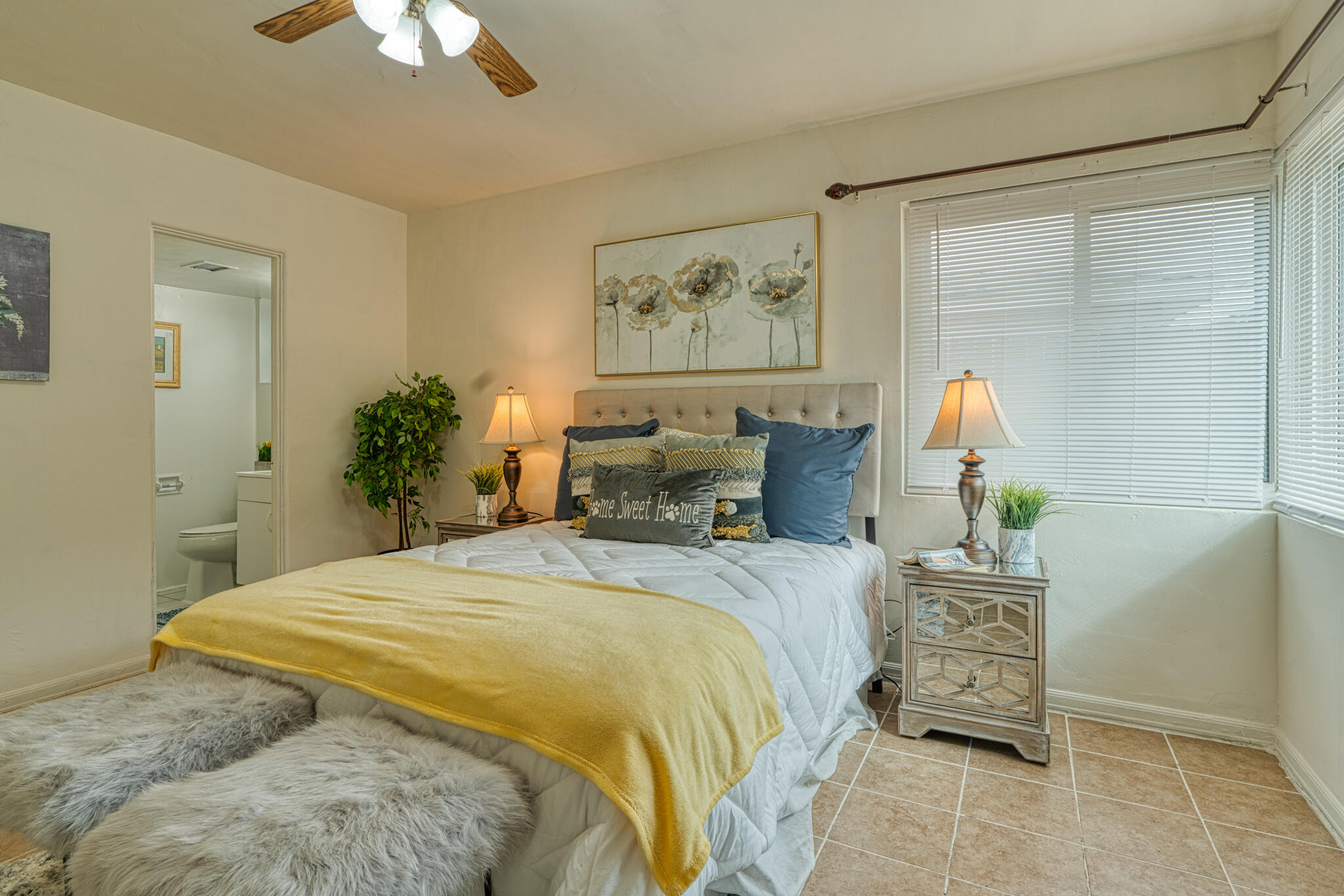 7611 APACHE Avenue NE