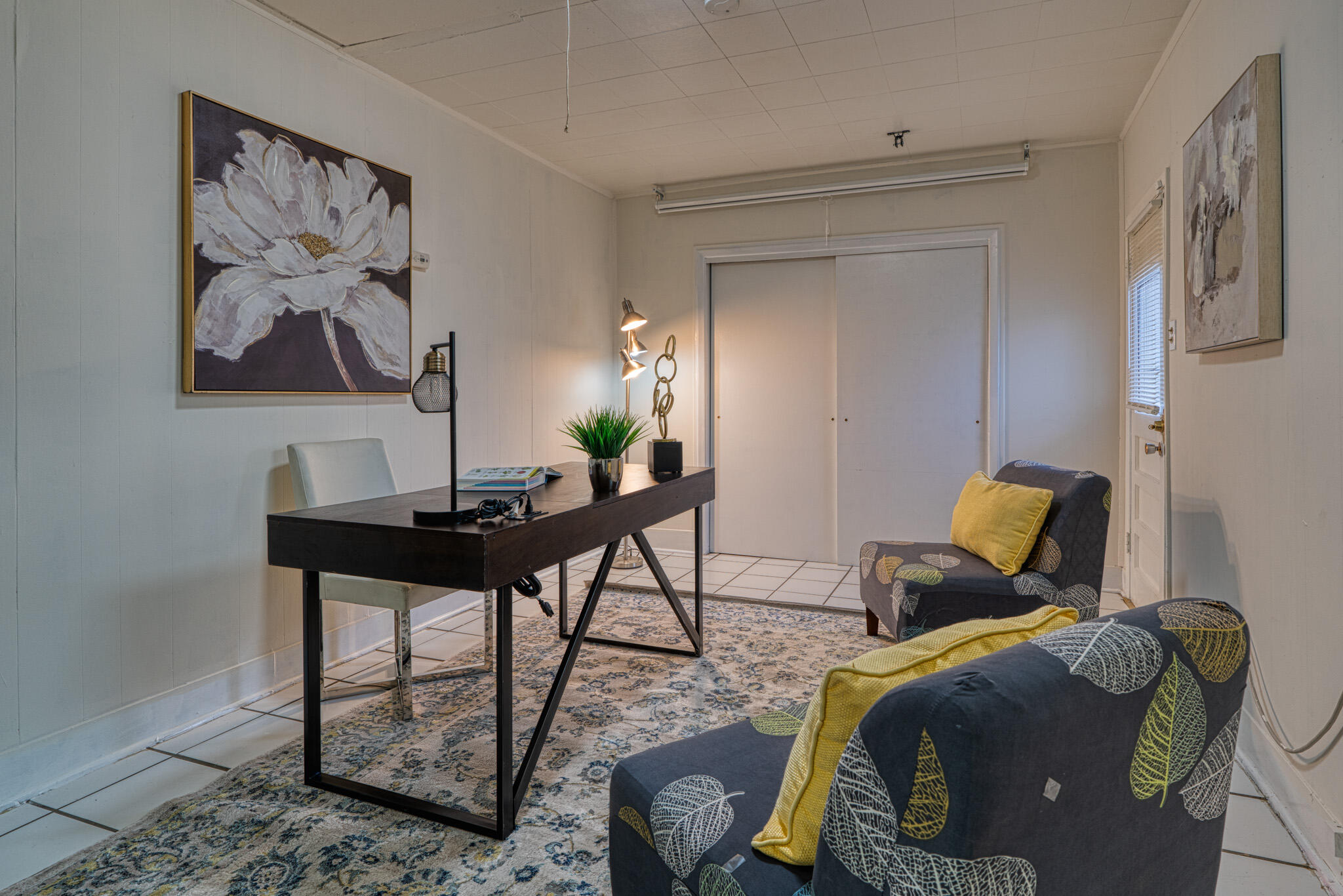 7611 APACHE Avenue NE