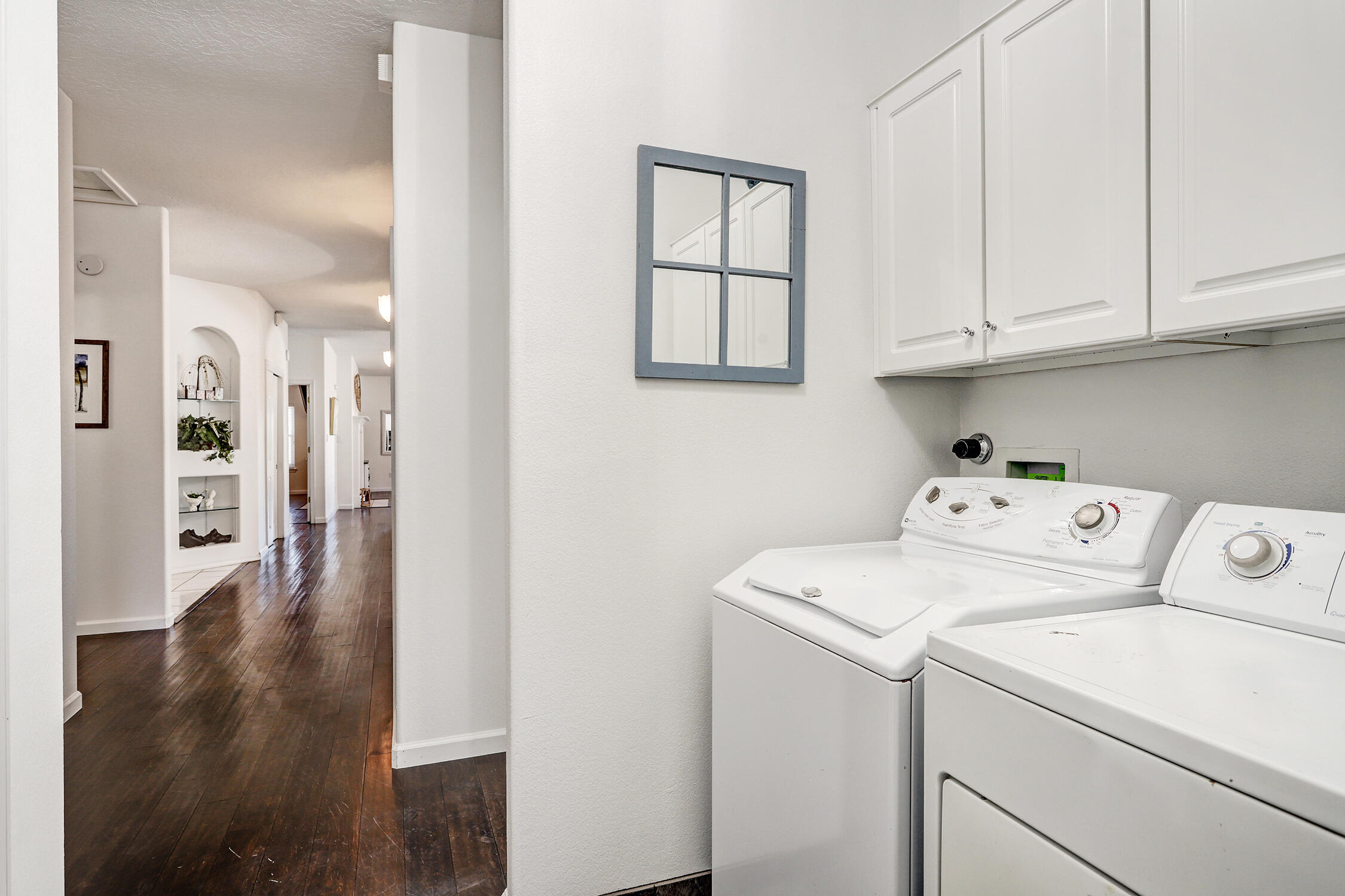 7135 Marseille Place NE