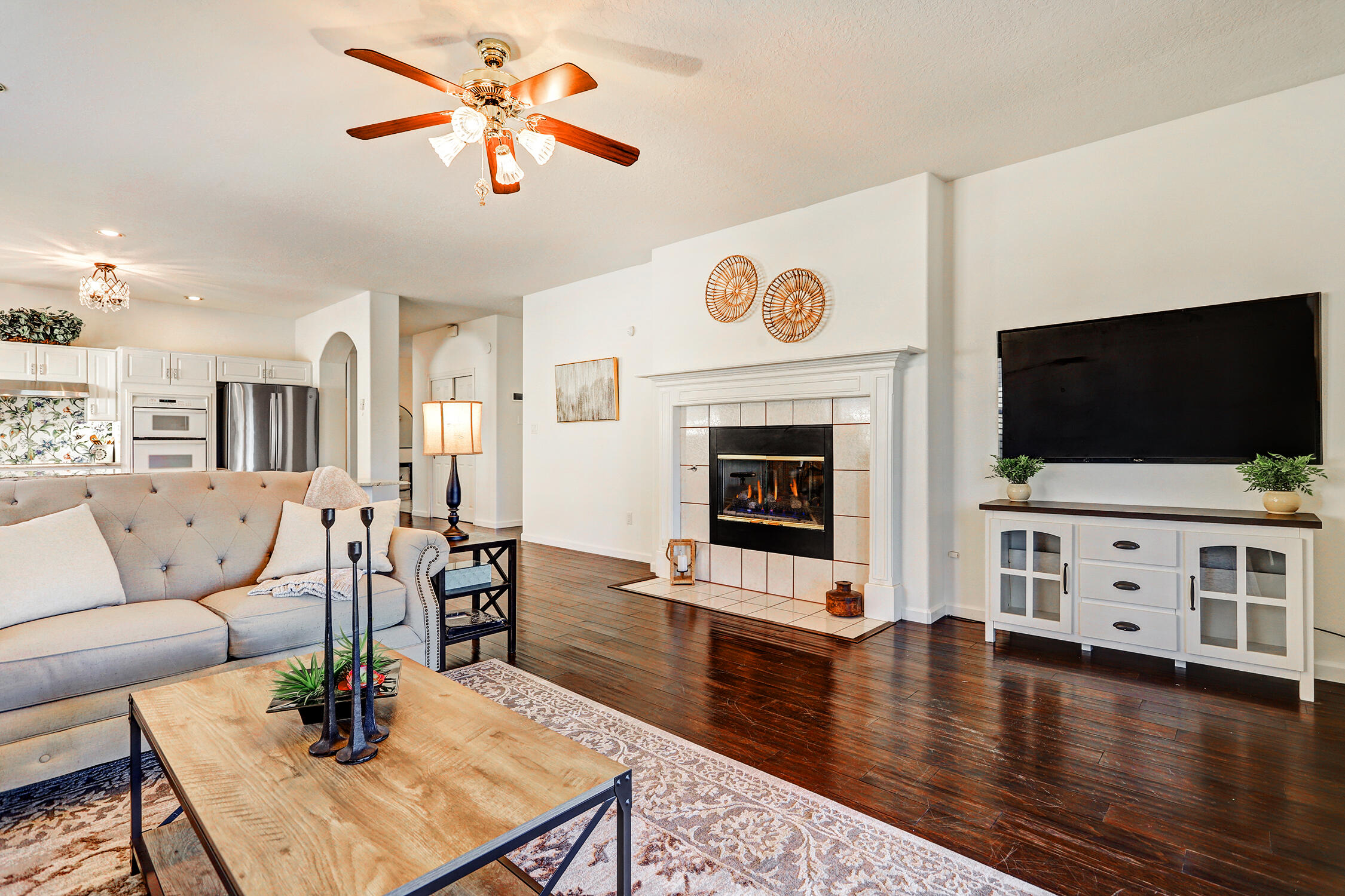 7135 Marseille Place NE