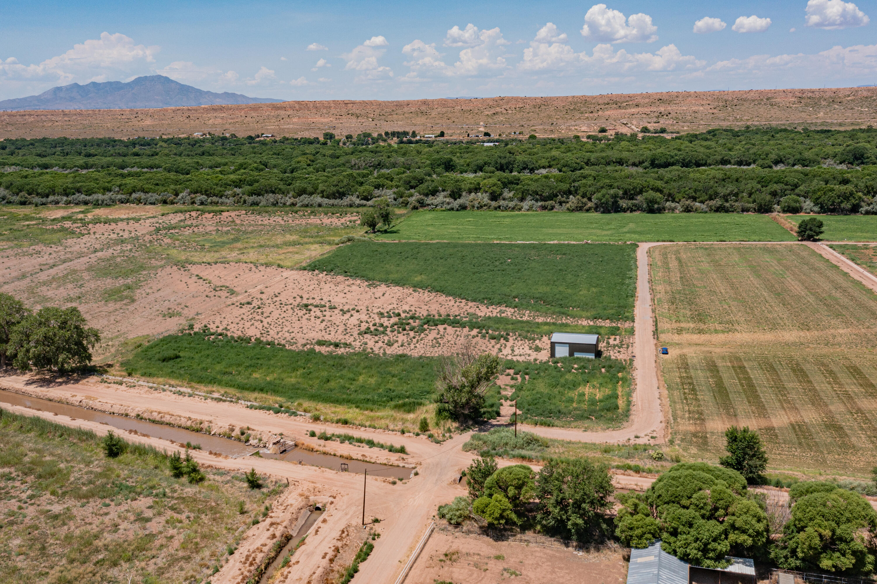 27 Albert Miranda Road