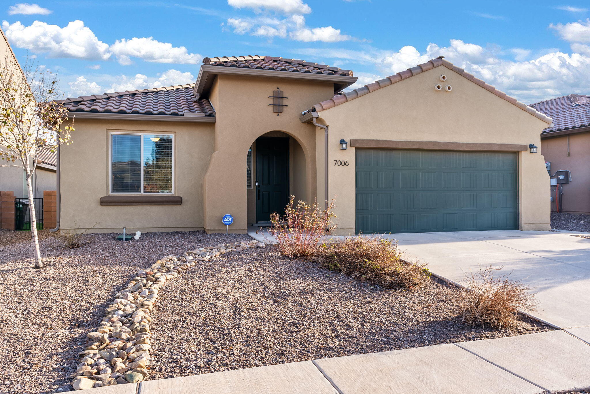 7006 OVERVIEW Road NE