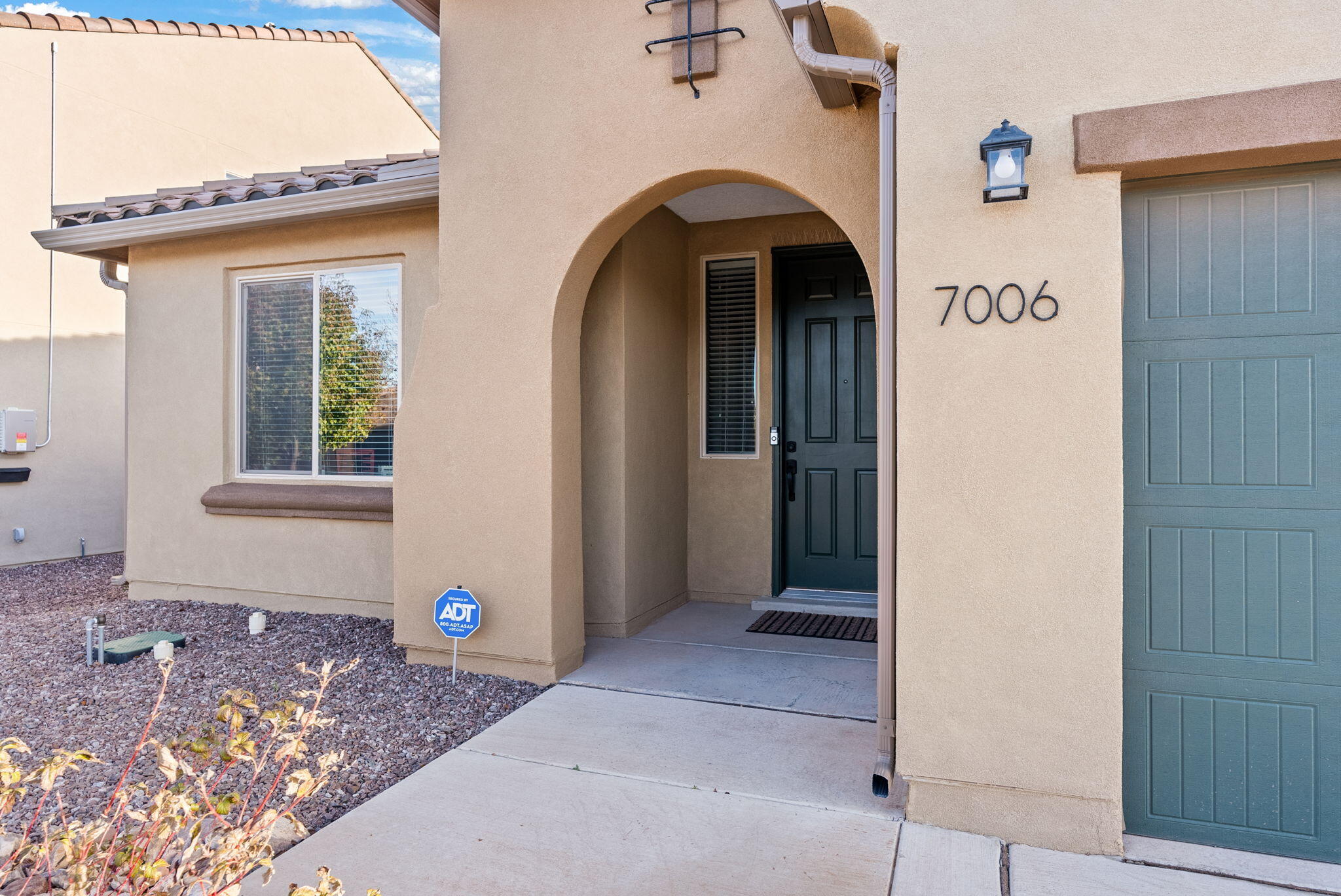 7006 OVERVIEW Road NE