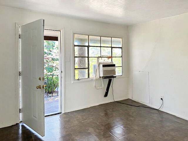 300 RHODE ISLAND Street SE