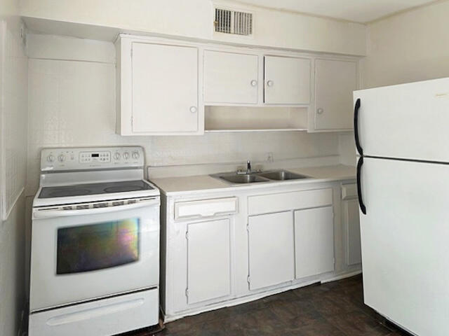 300 RHODE ISLAND Street SE