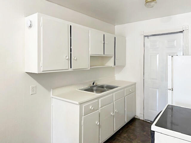 300 RHODE ISLAND Street SE