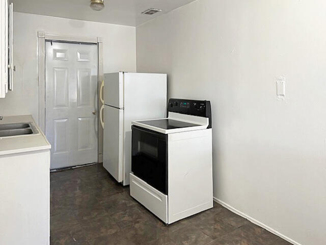 300 RHODE ISLAND Street SE