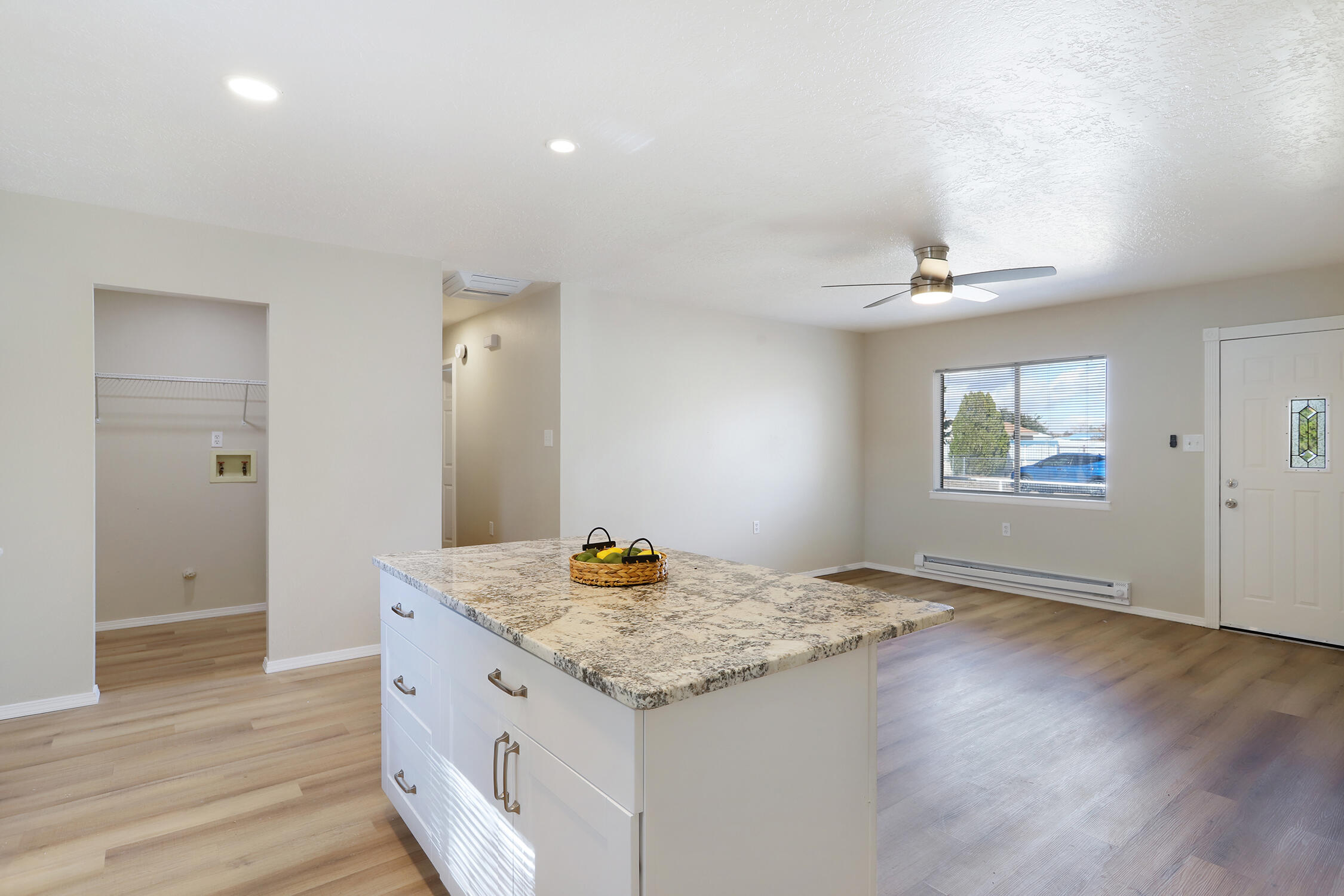 5716 DON LORENZO Drive SW