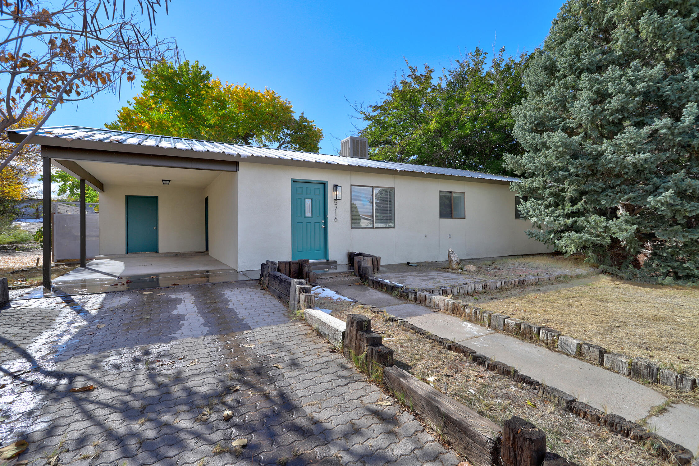 5716 DON LORENZO Drive SW
