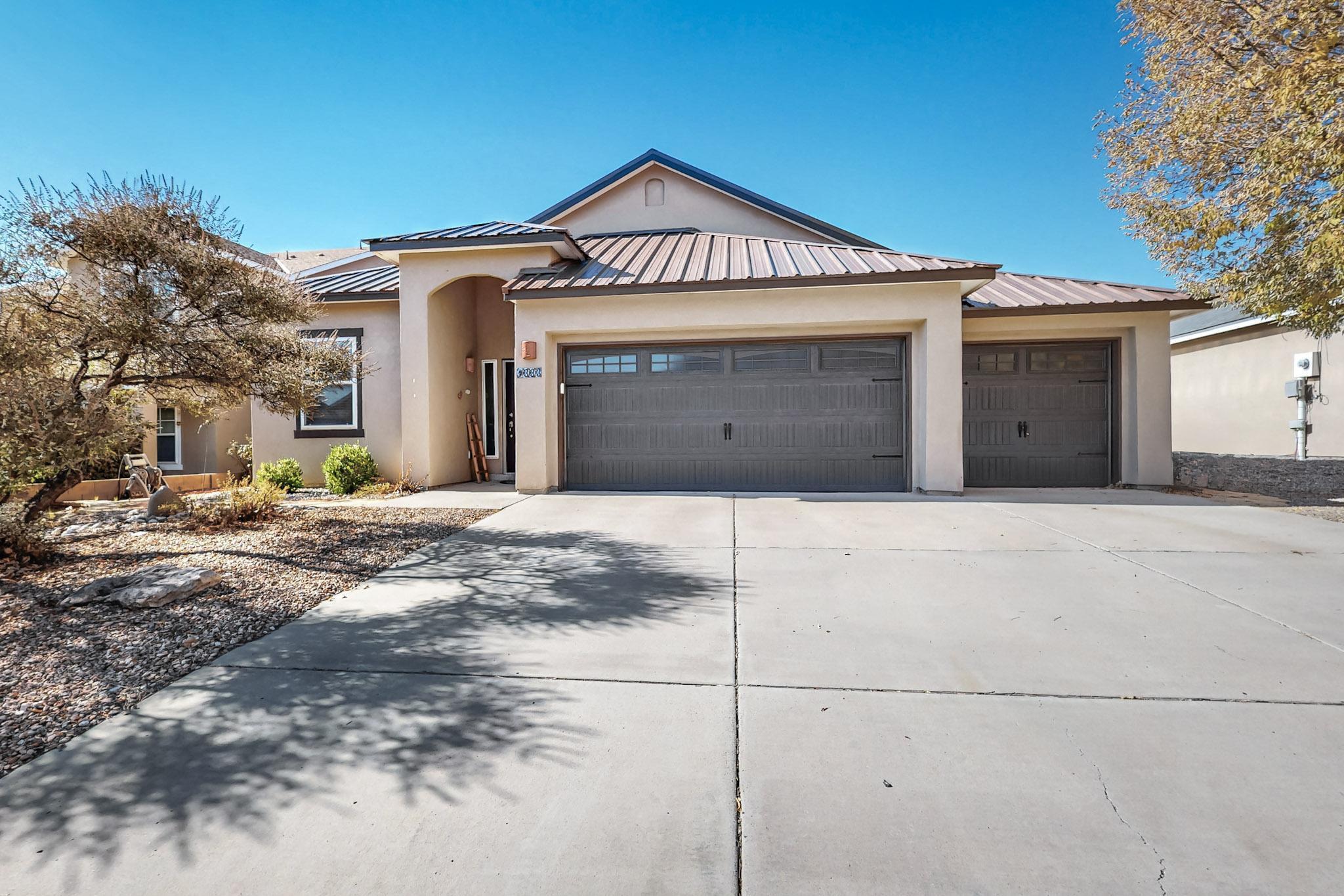 1333 REYNOSA Loop SE