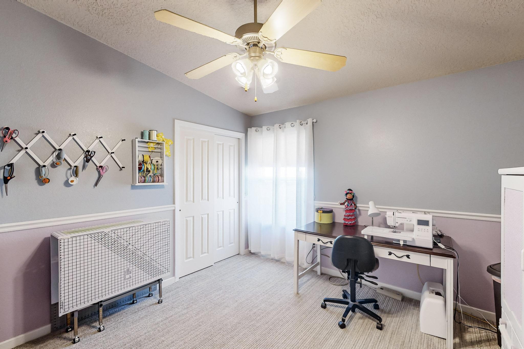 1333 REYNOSA Loop SE
