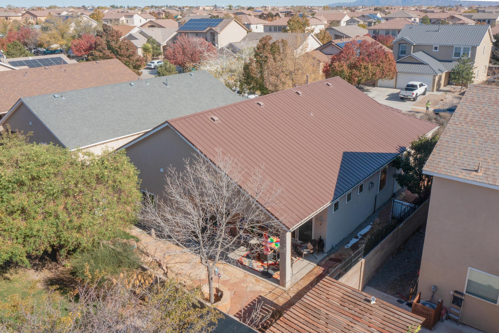 1333 REYNOSA Loop SE