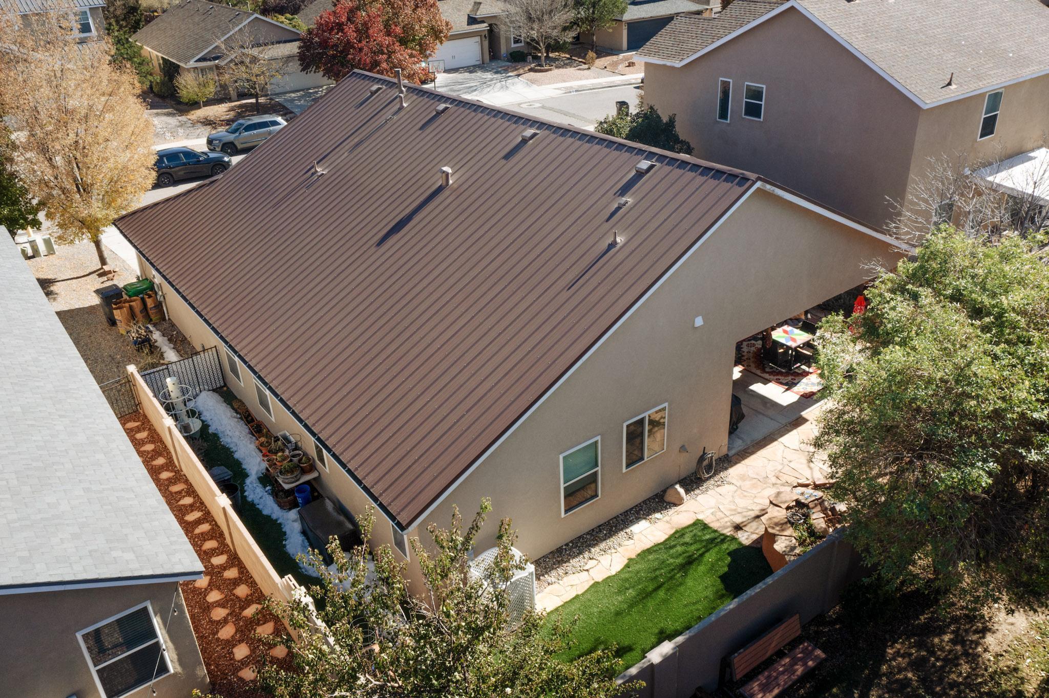 1333 REYNOSA Loop SE