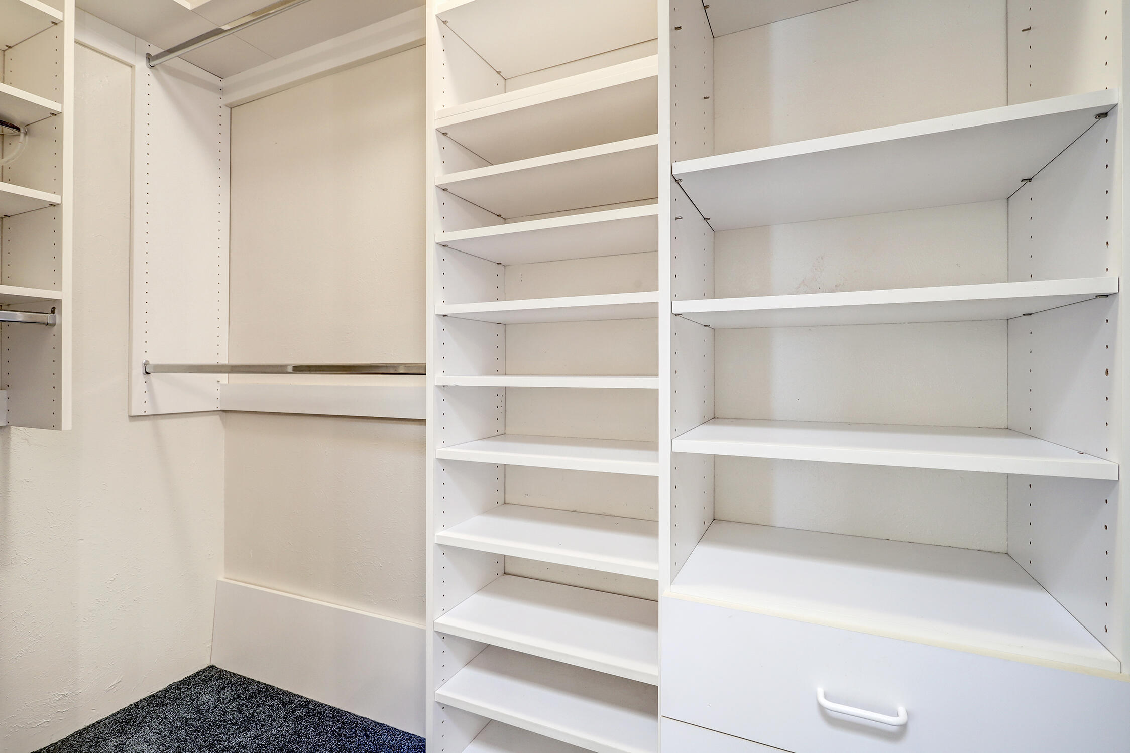 1205 Bernalillo Place