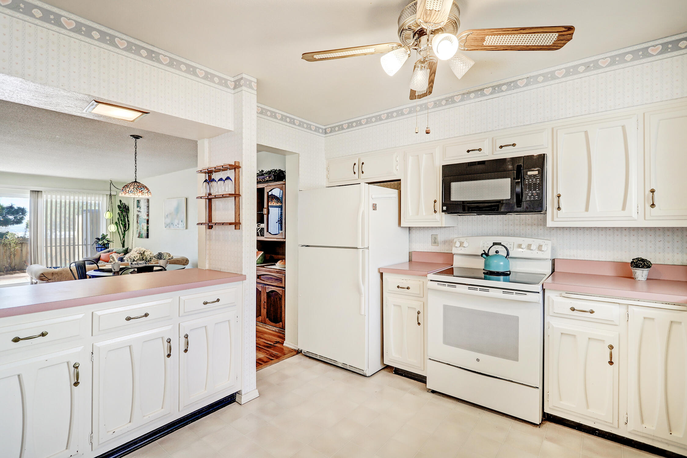 1205 Bernalillo Place