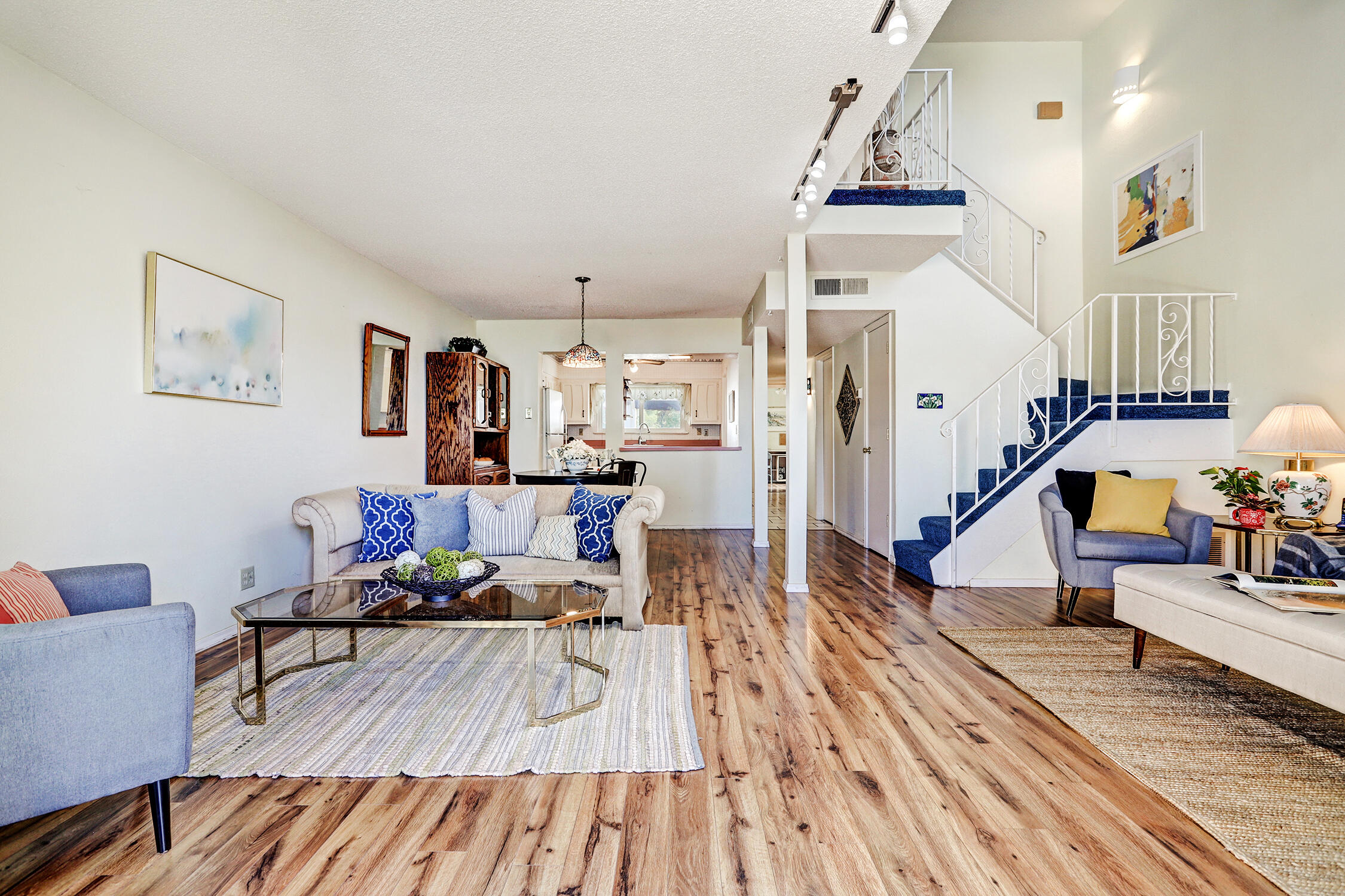 1205 Bernalillo Place