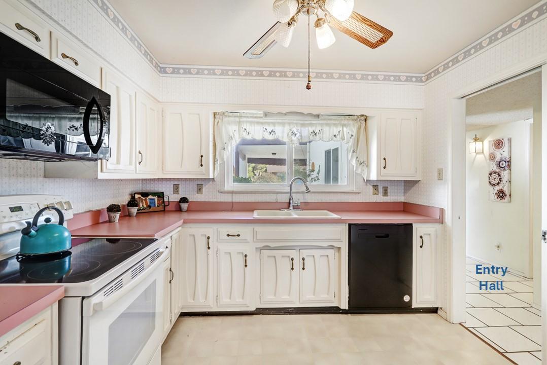 1205 Bernalillo Place