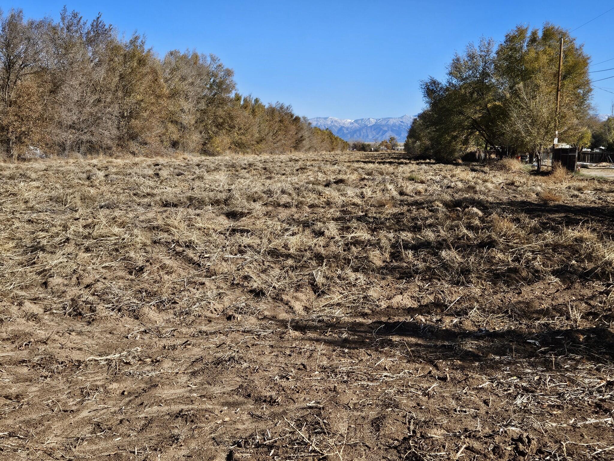 1028-B GABALDON Road