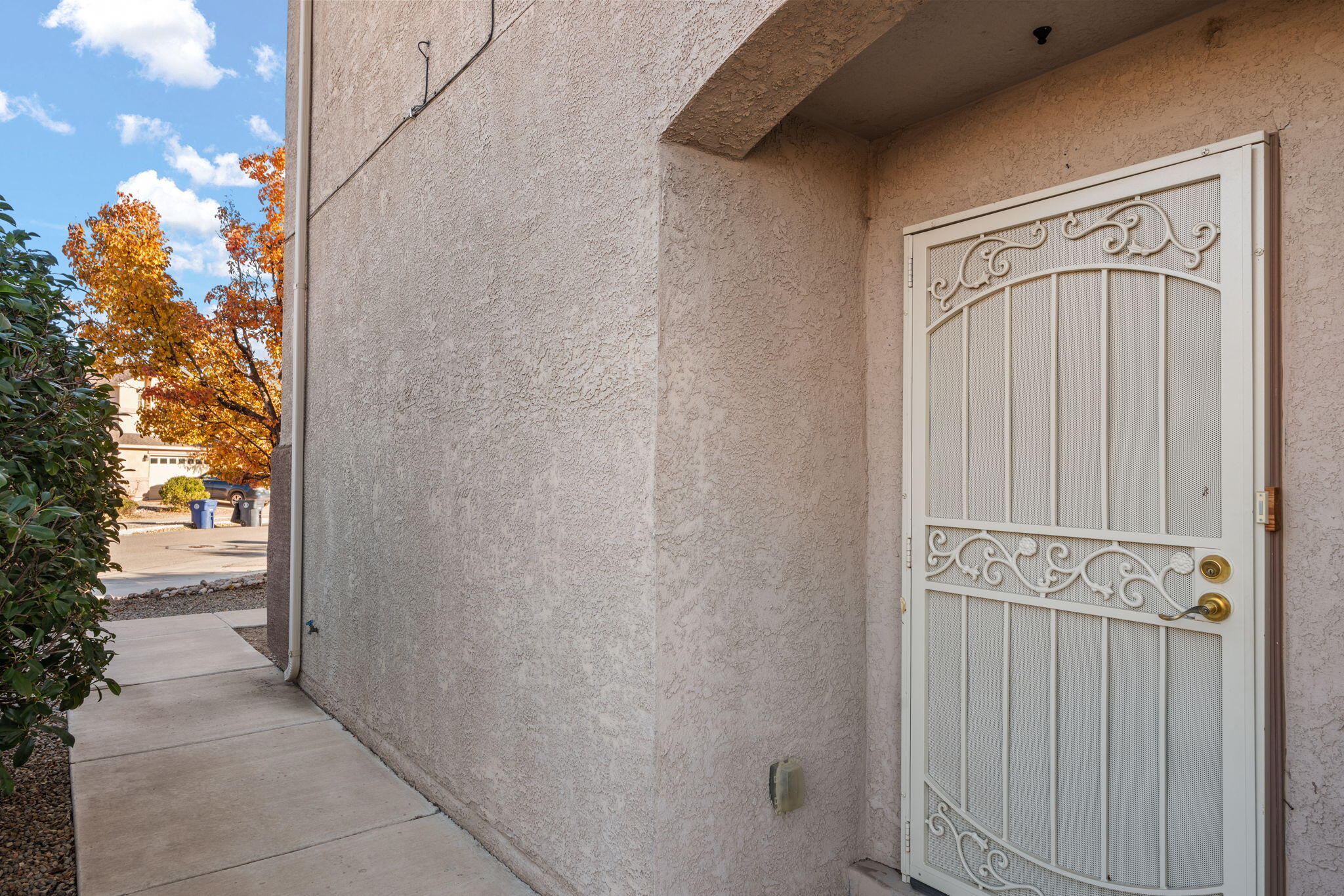 9615 CARSON MESA Drive NW