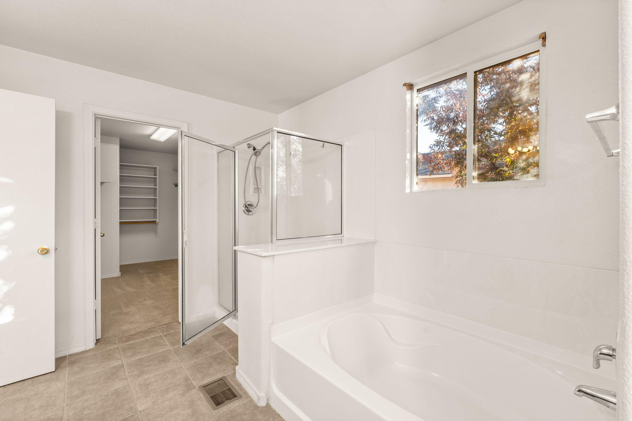 9615 CARSON MESA Drive NW