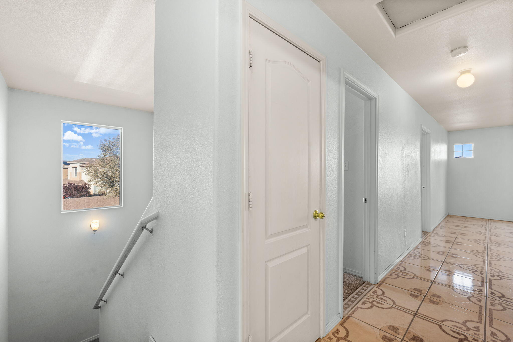 9615 CARSON MESA Drive NW