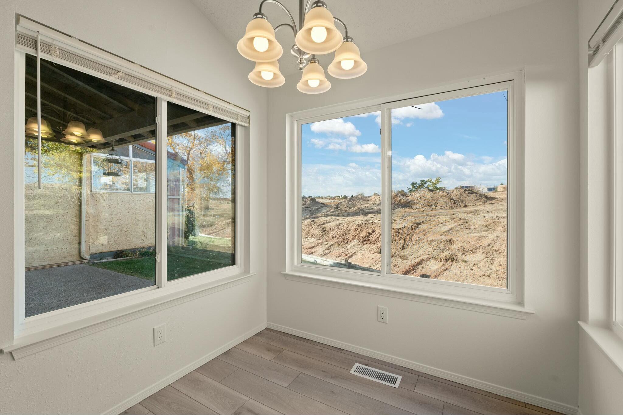 608 EASTLAKE Drive SE