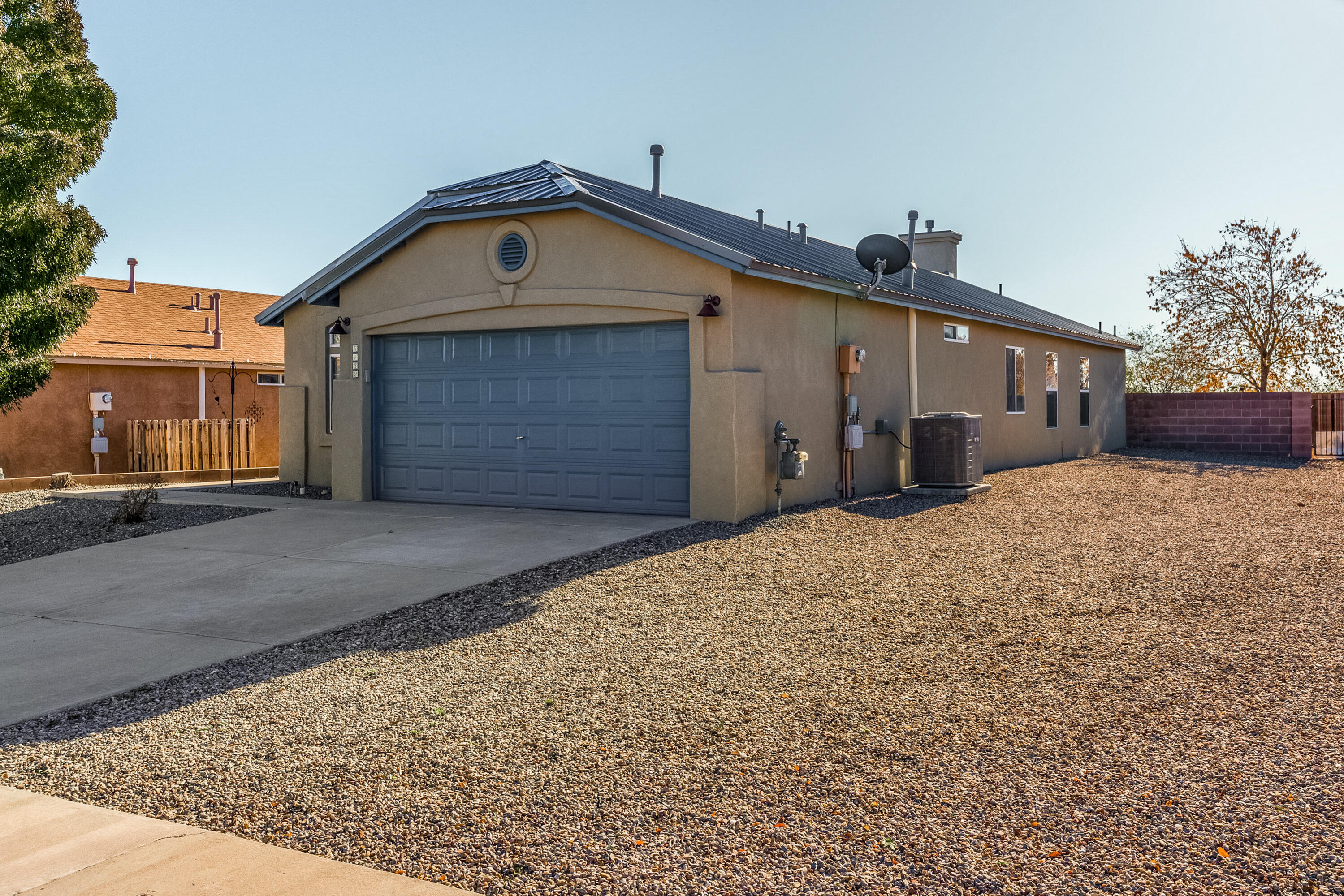 6132 VAUGHN Drive NE