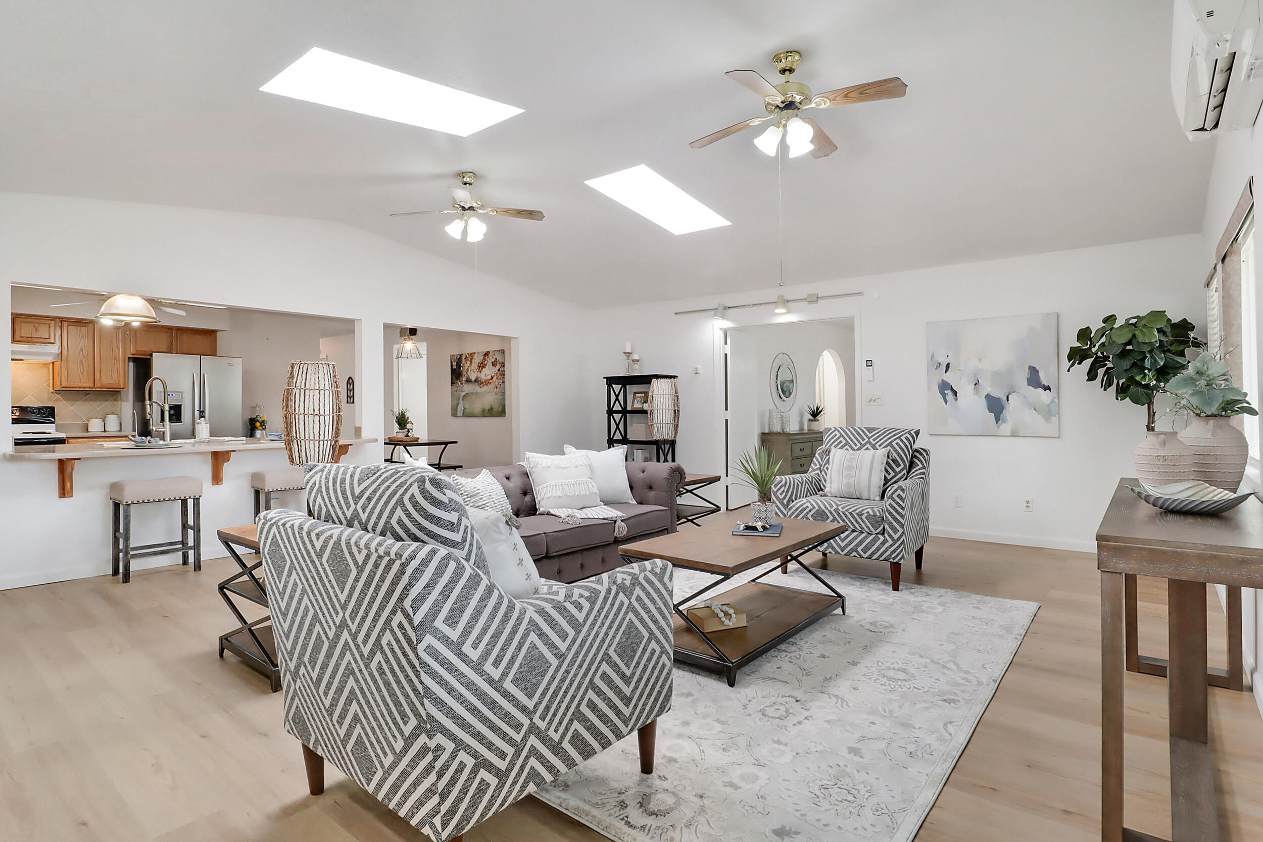 4525 BERMUDA Drive NE