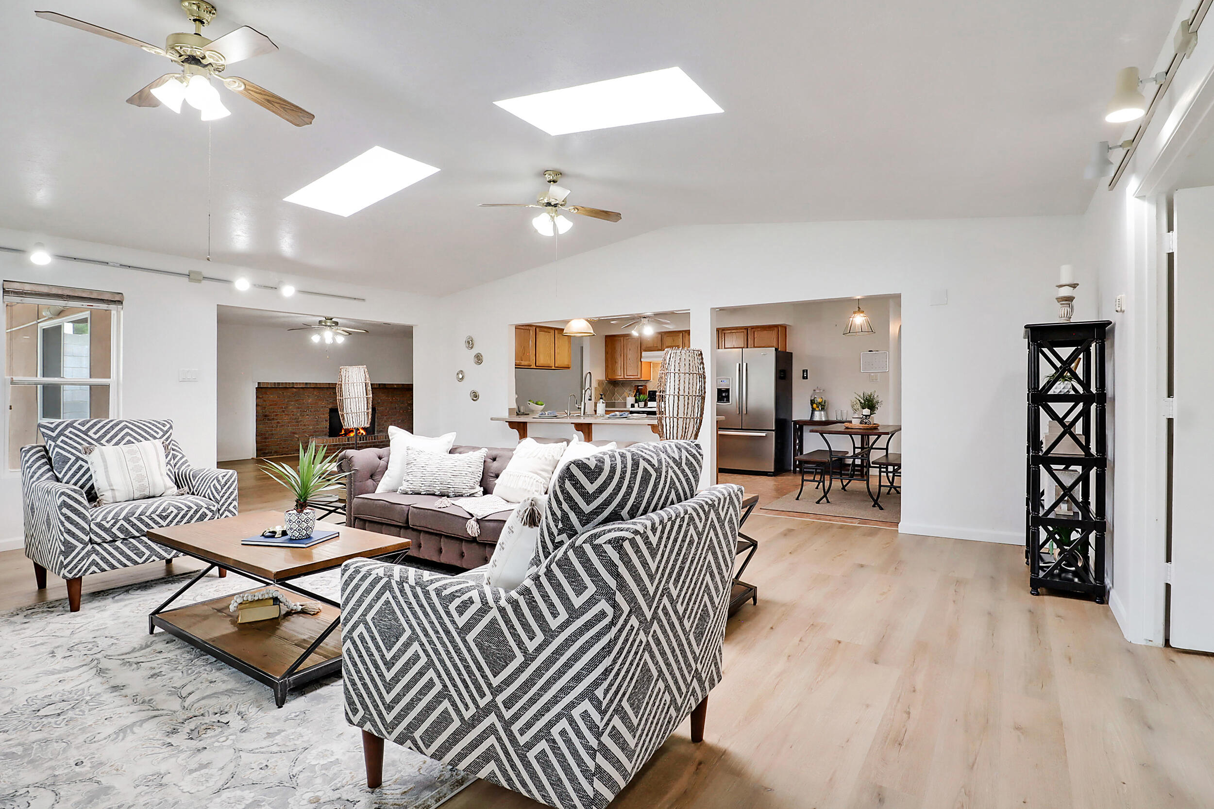 4525 BERMUDA Drive NE