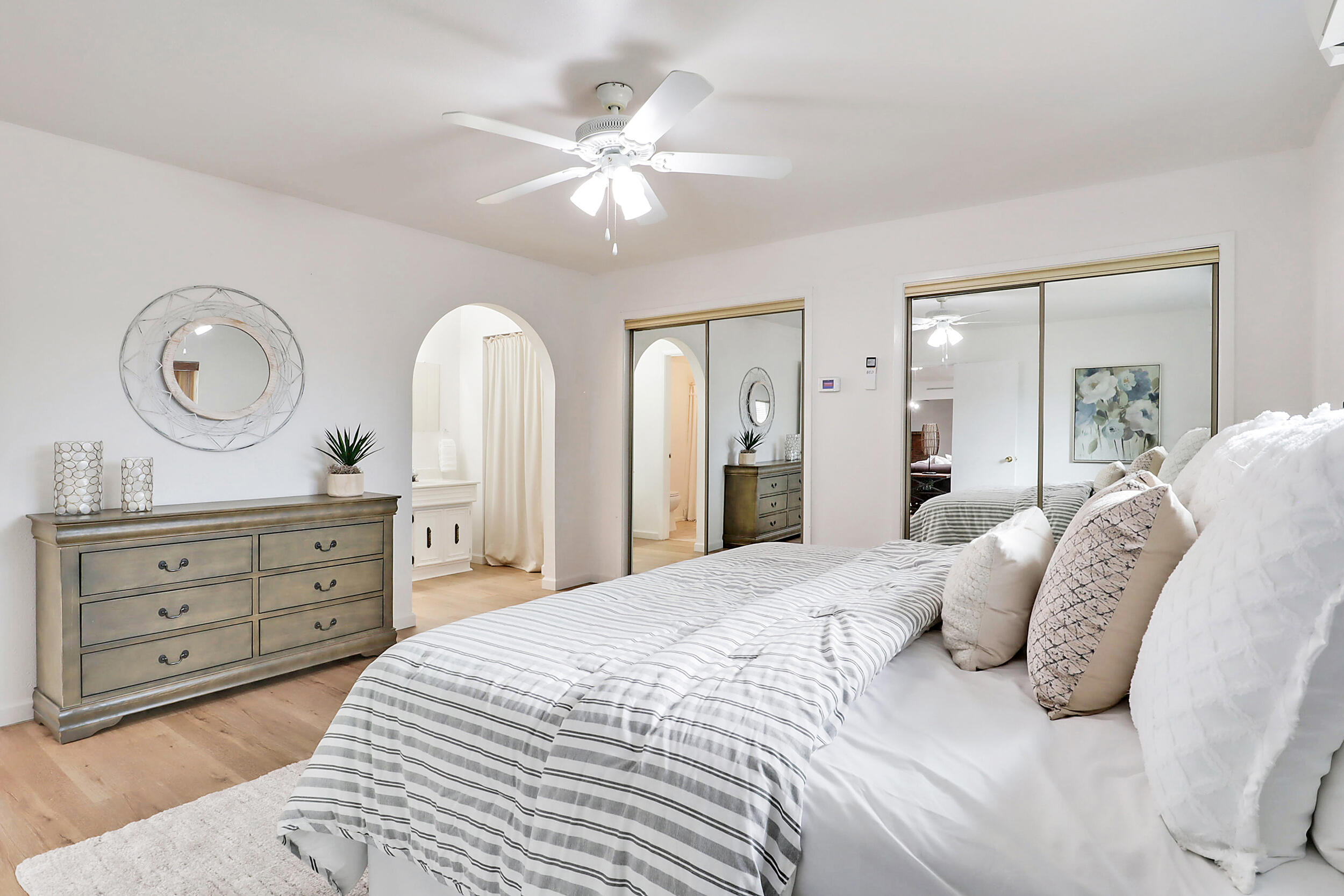 4525 BERMUDA Drive NE