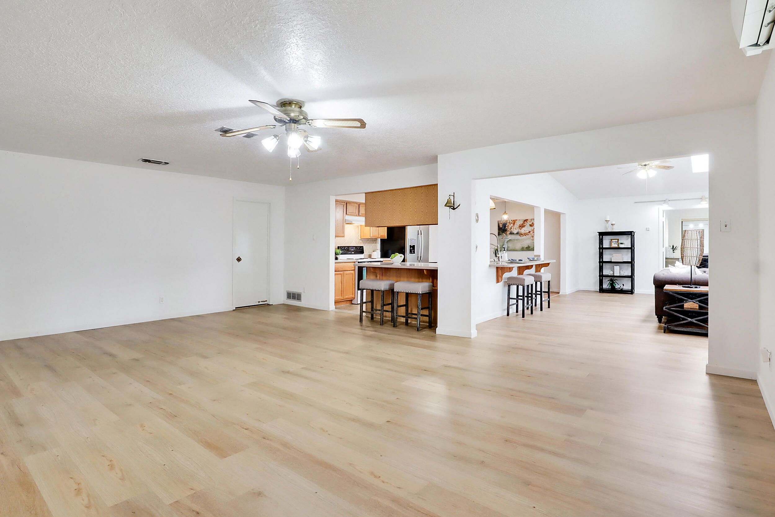 4525 BERMUDA Drive NE