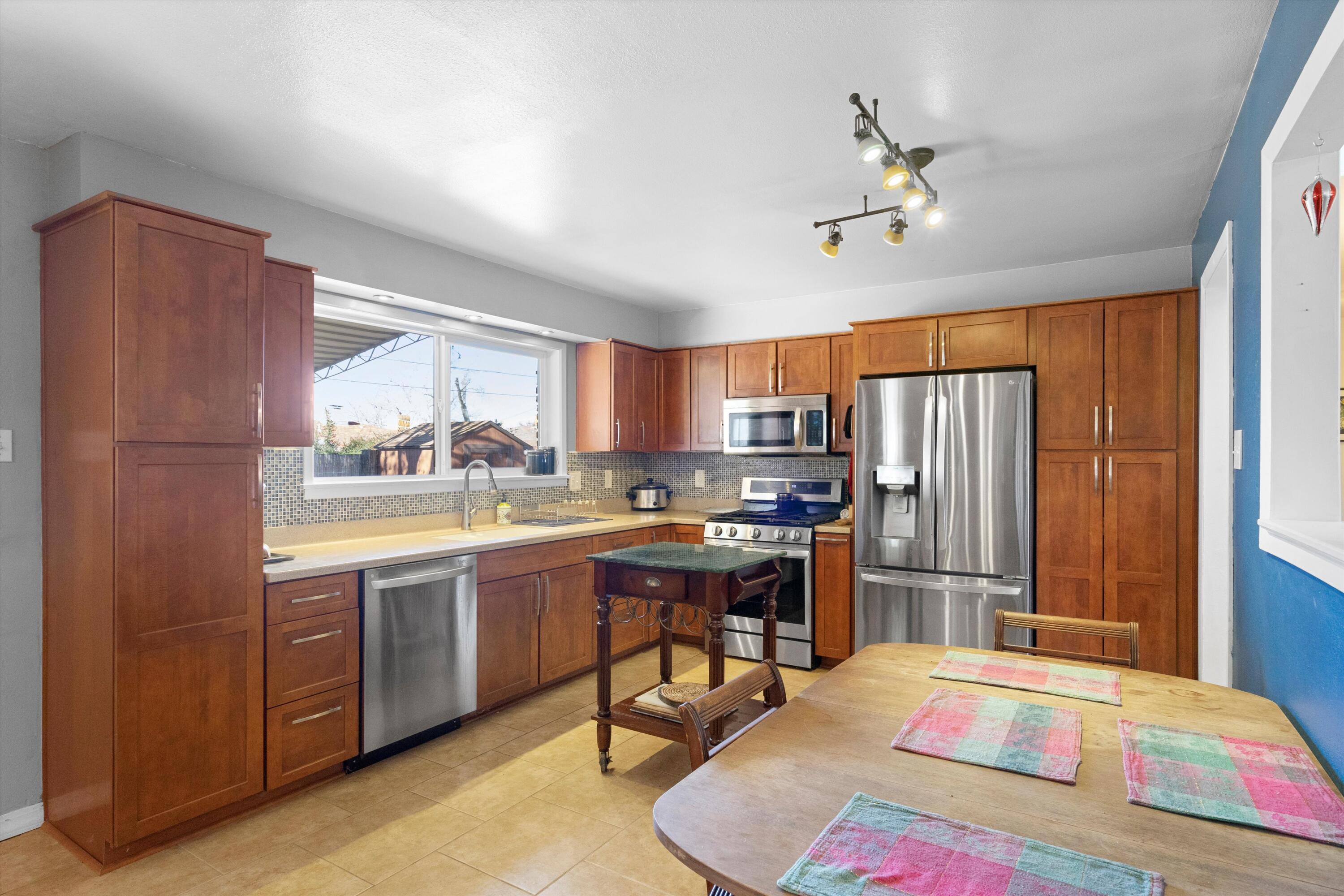 2919 FLORIDA Street NE