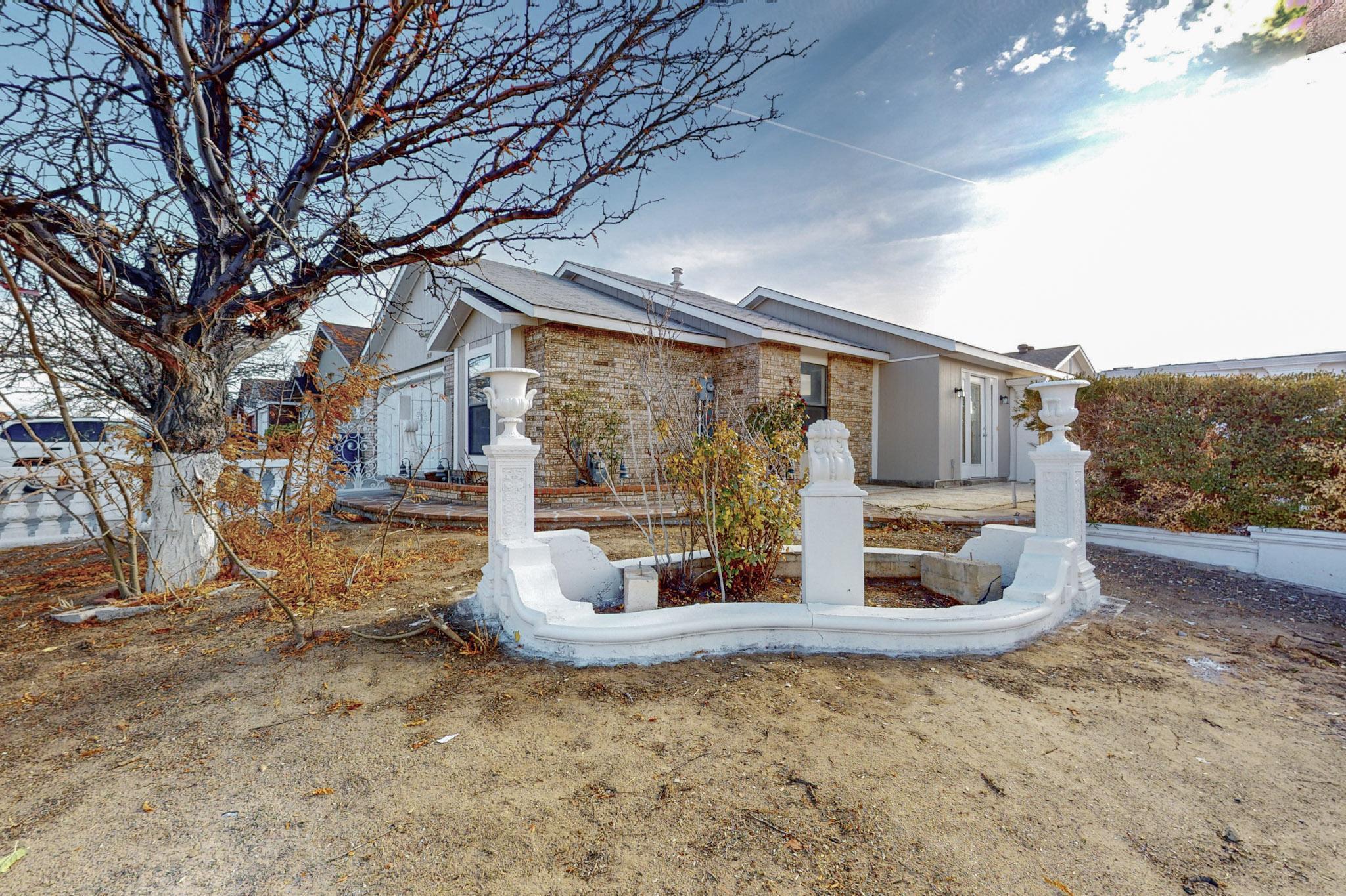 1989 Maestas Drive SW