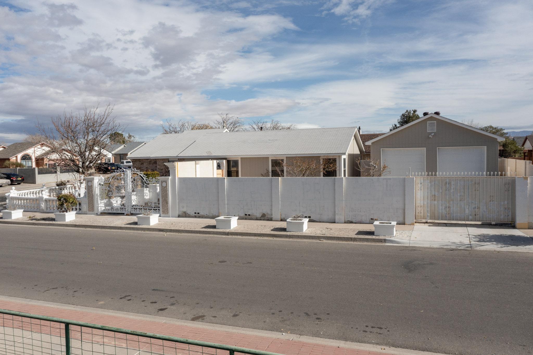 1989 Maestas Drive SW