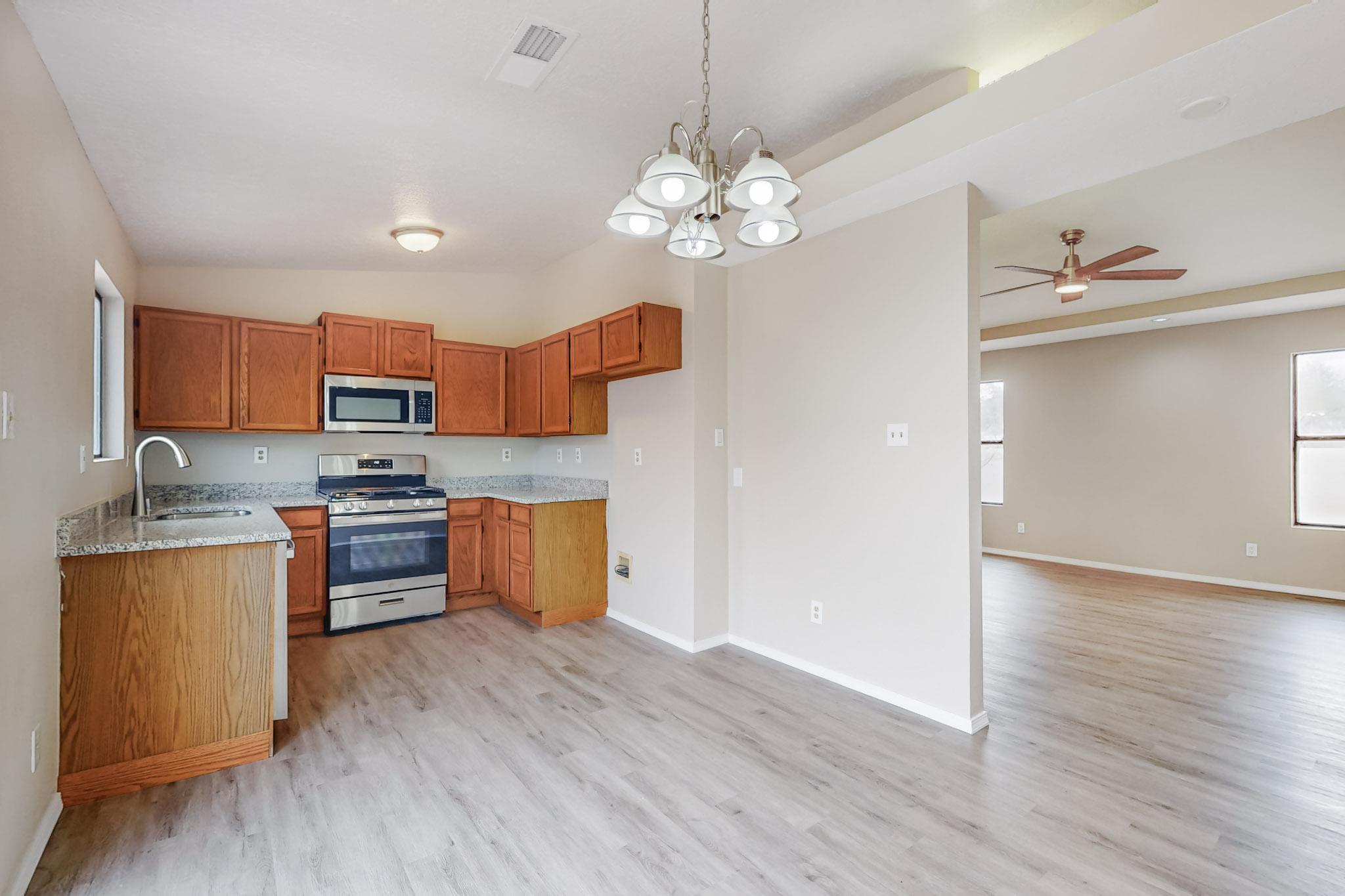 1989 Maestas Drive SW