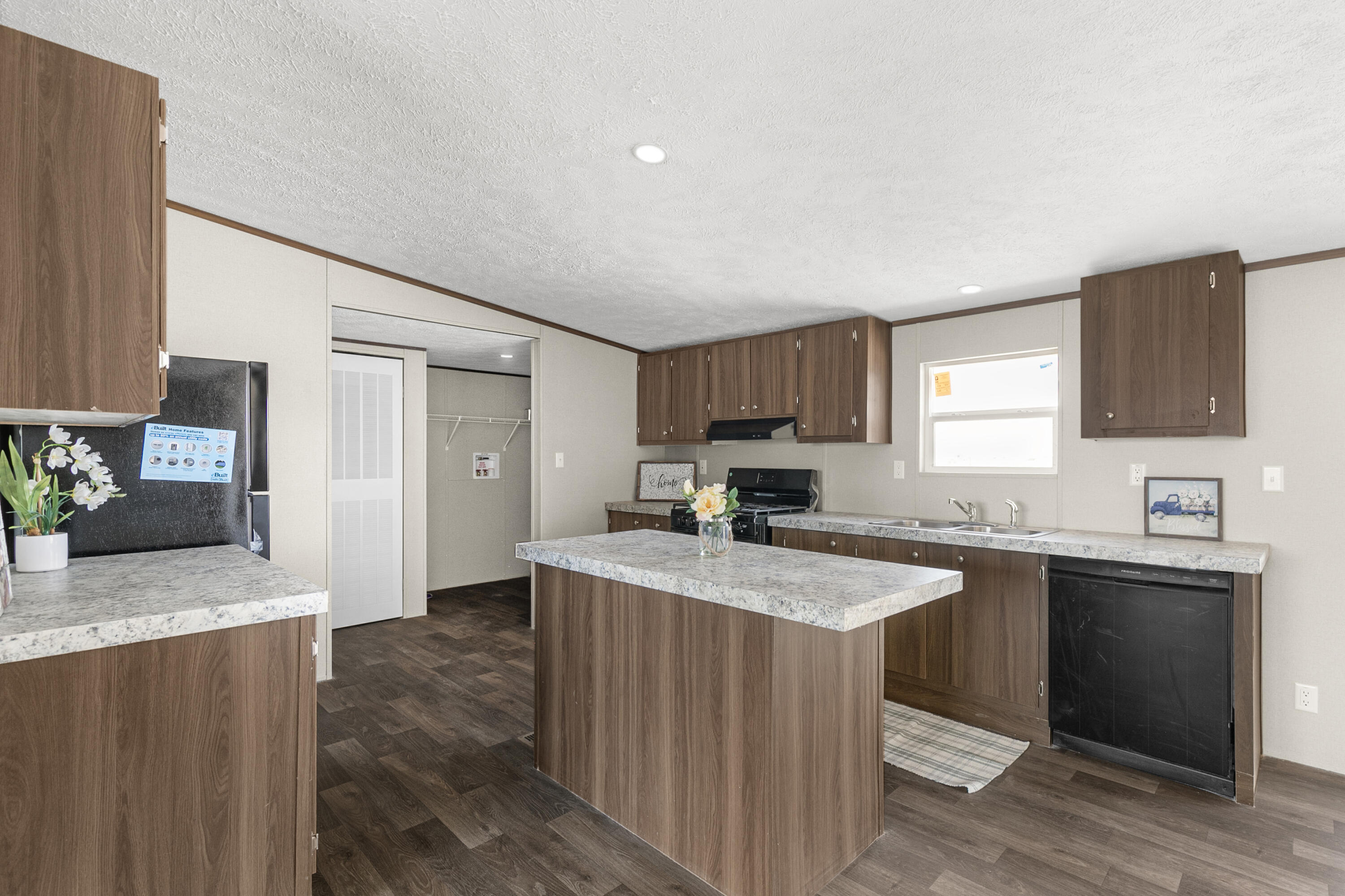 2704 Paseo Arbolado Road