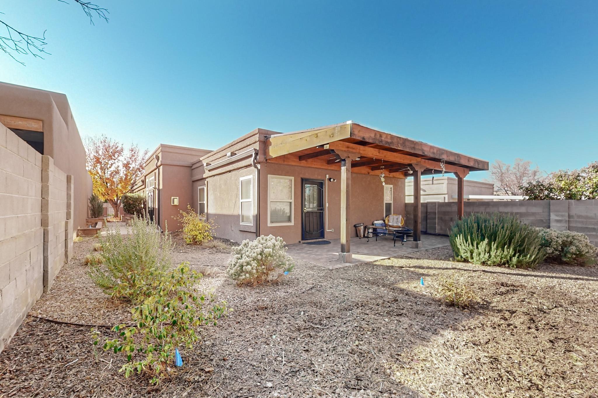 9663 DE VARGAS Loop NE