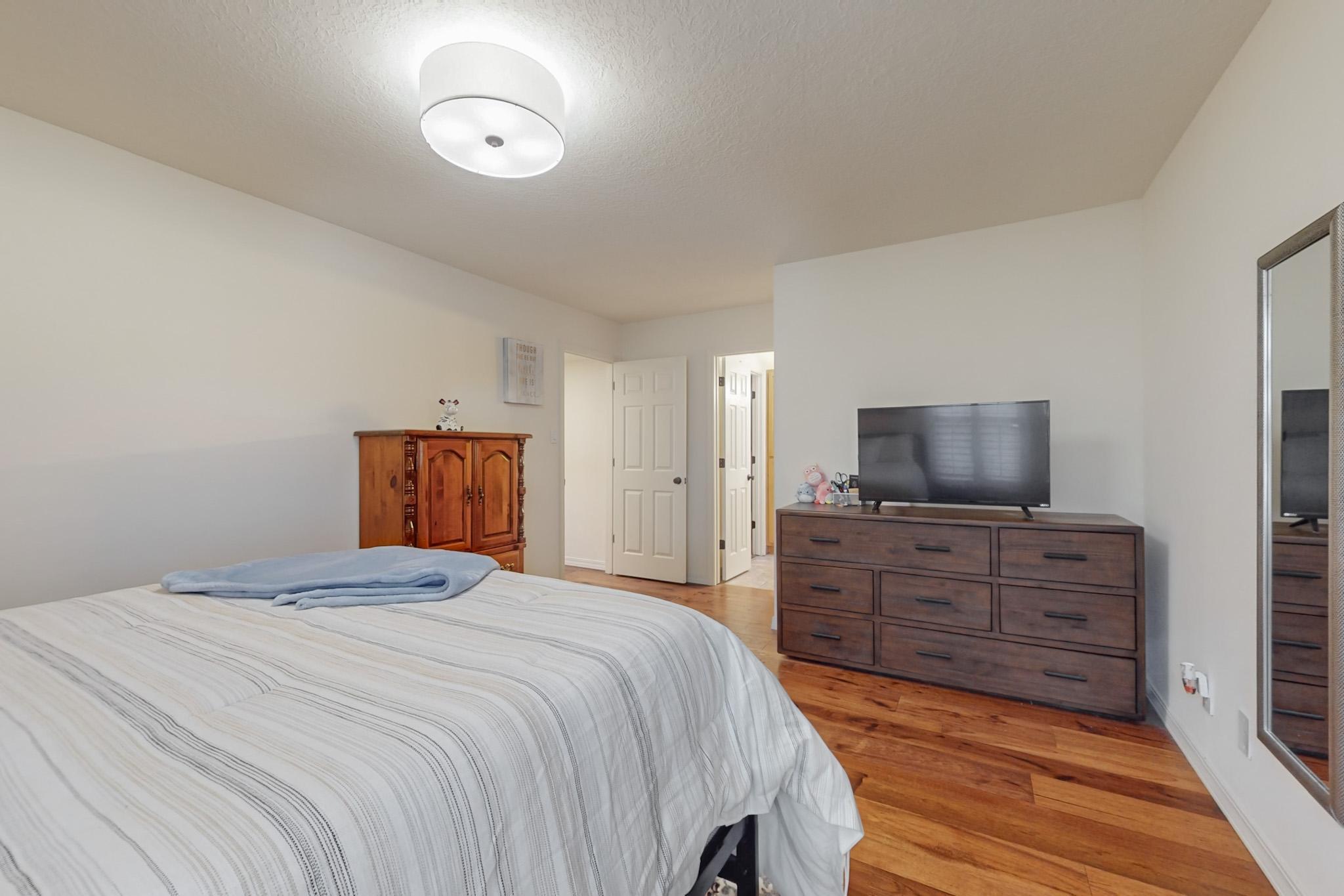 9663 DE VARGAS Loop NE