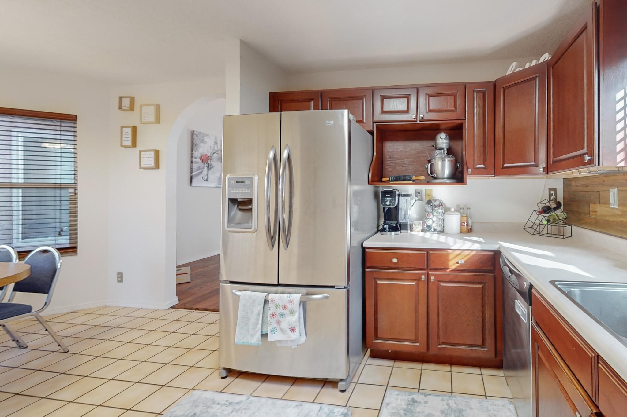 9663 DE VARGAS Loop NE