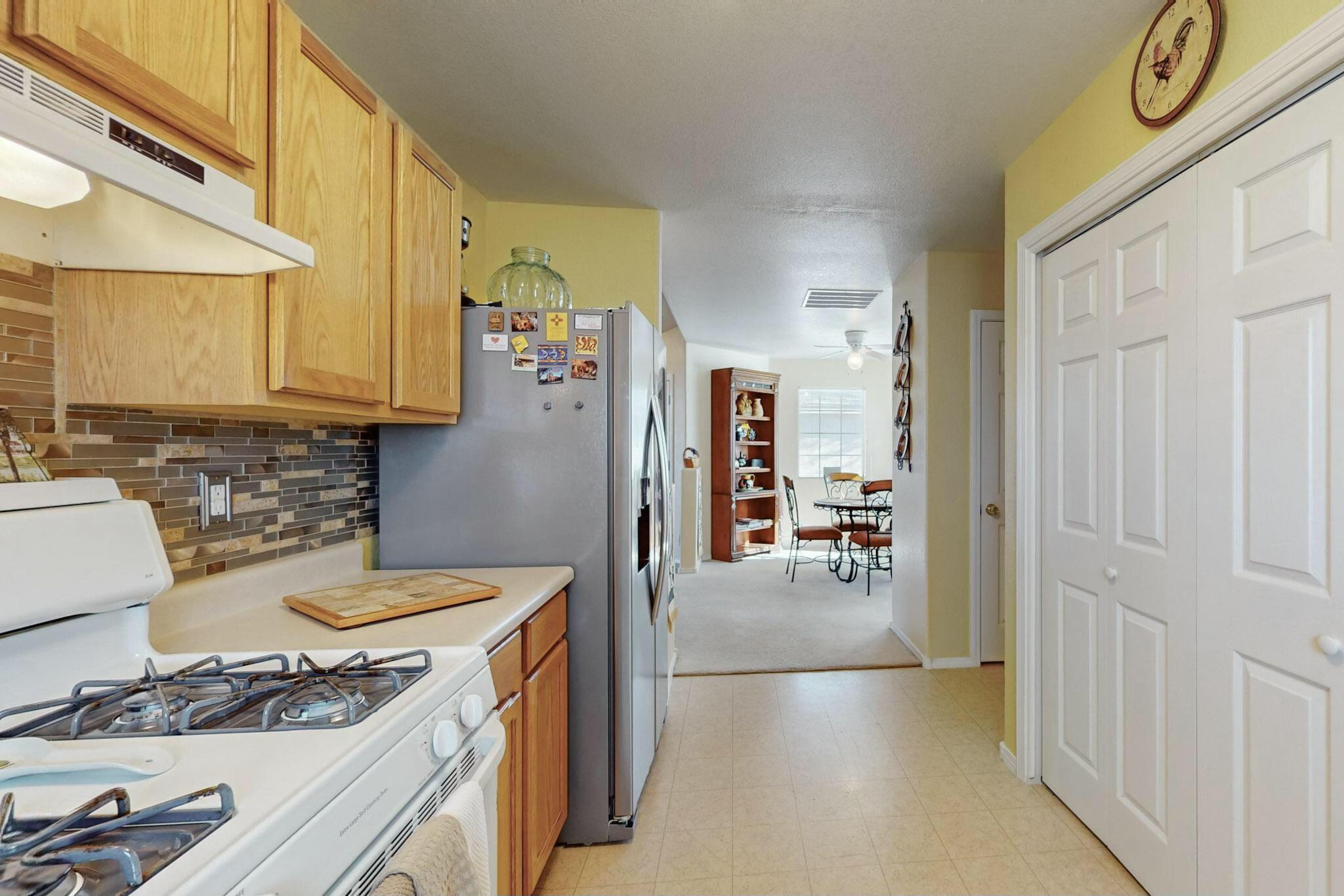 613 MORNING MEADOWS Drive NE