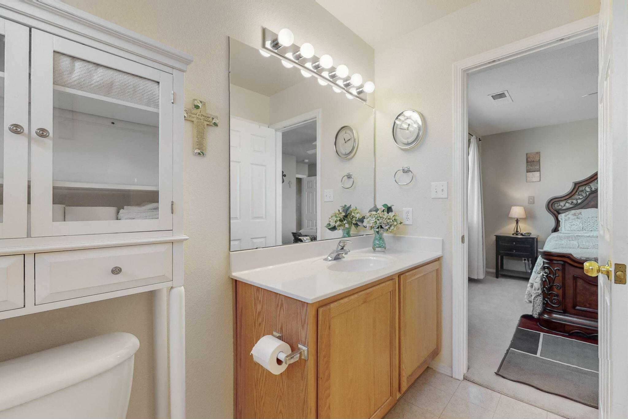 613 MORNING MEADOWS Drive NE