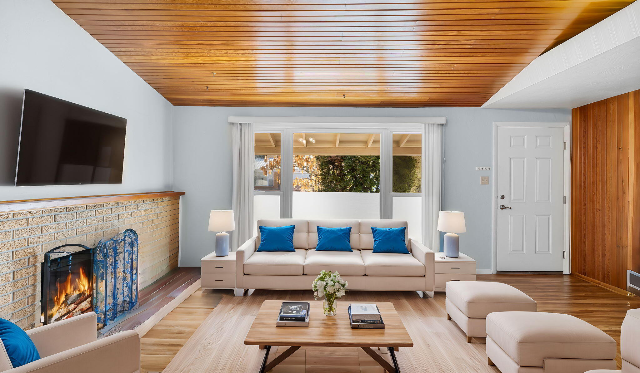 2827 DAKOTA Street NE