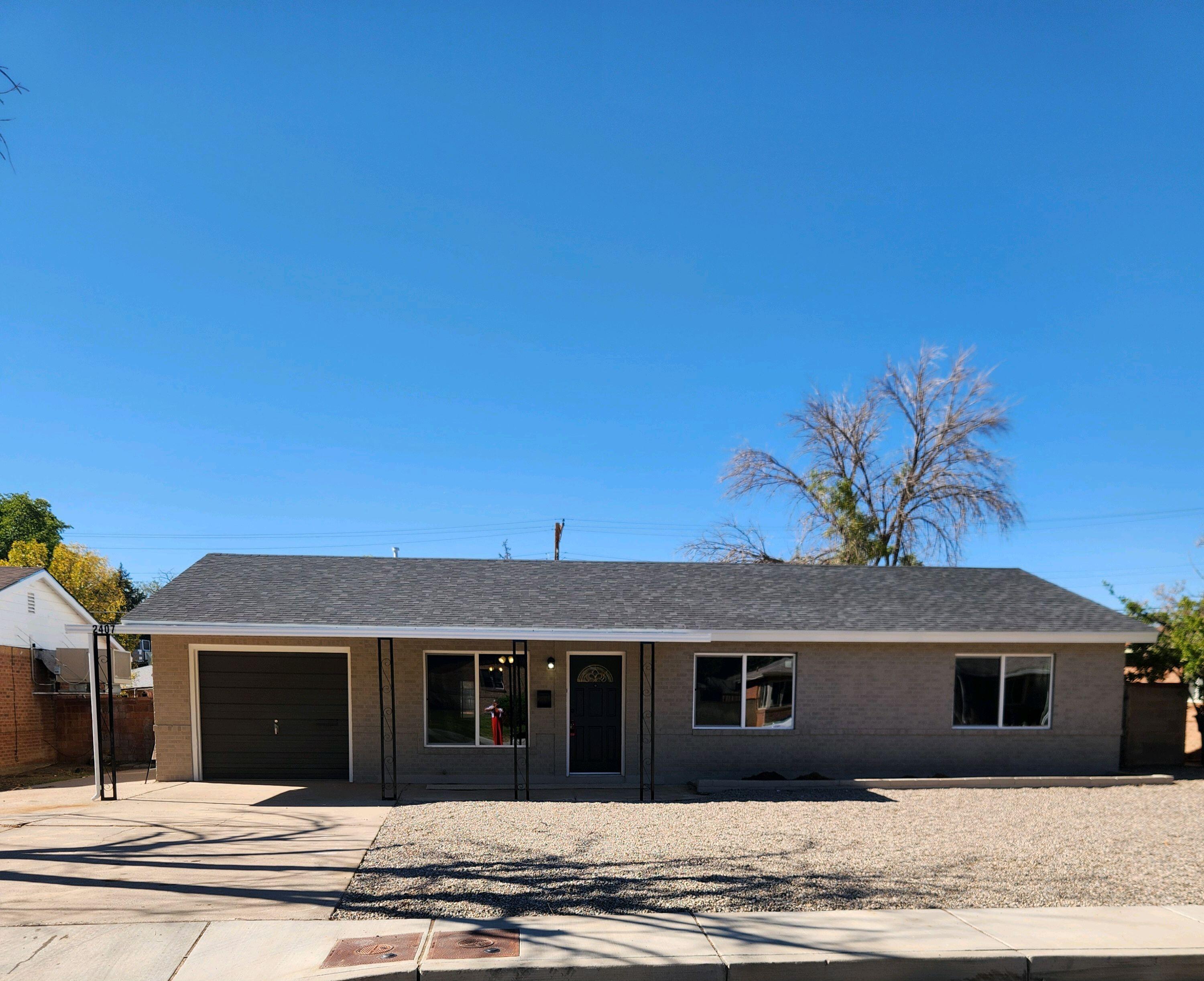 2407 GENERAL ARNOLD Street NE