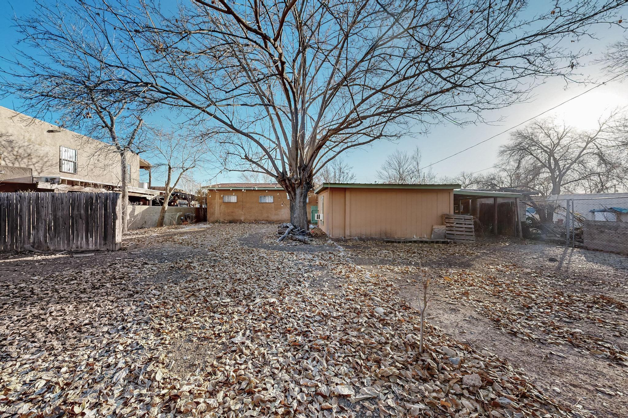 3333 GABALDON Place NW