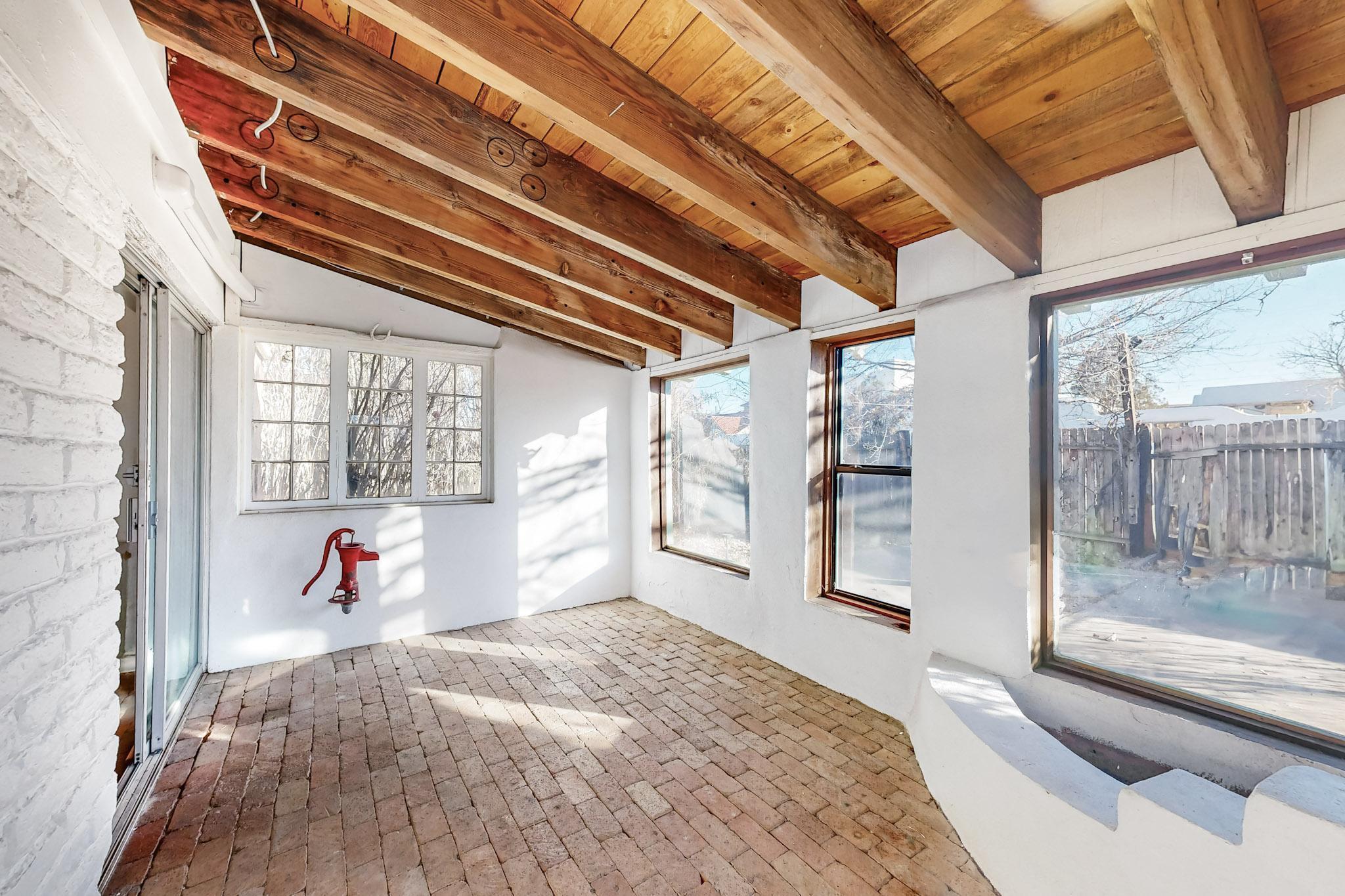 3333 GABALDON Place NW